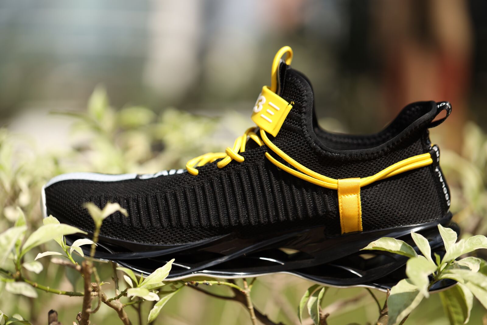 Canon EOS R sample photo. Shoes, sports, sneakers photography