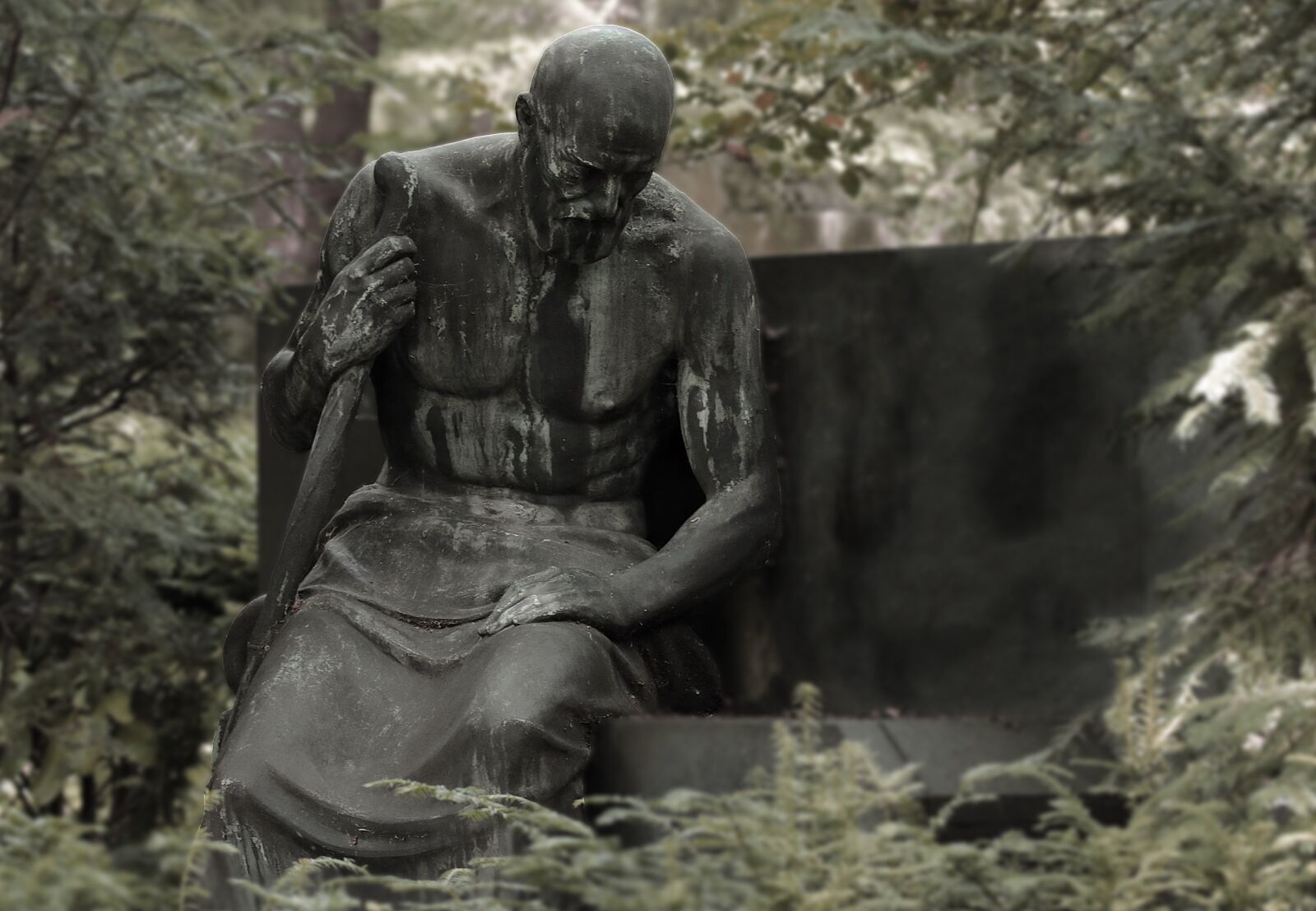 Canon EOS 80D sample photo. Mourning, thoughtful, sculpture photography