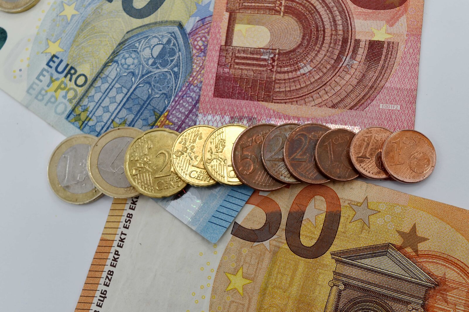 Nikon D5500 sample photo. Coins, investment, loan, savings photography
