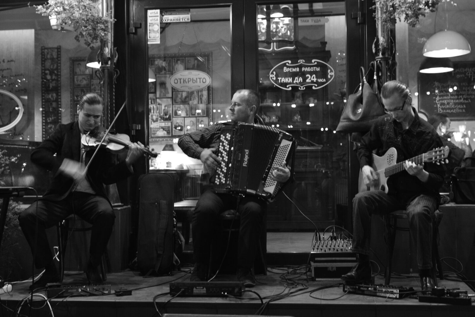 Nikon D7100 sample photo. Musicians, bw, photo photography