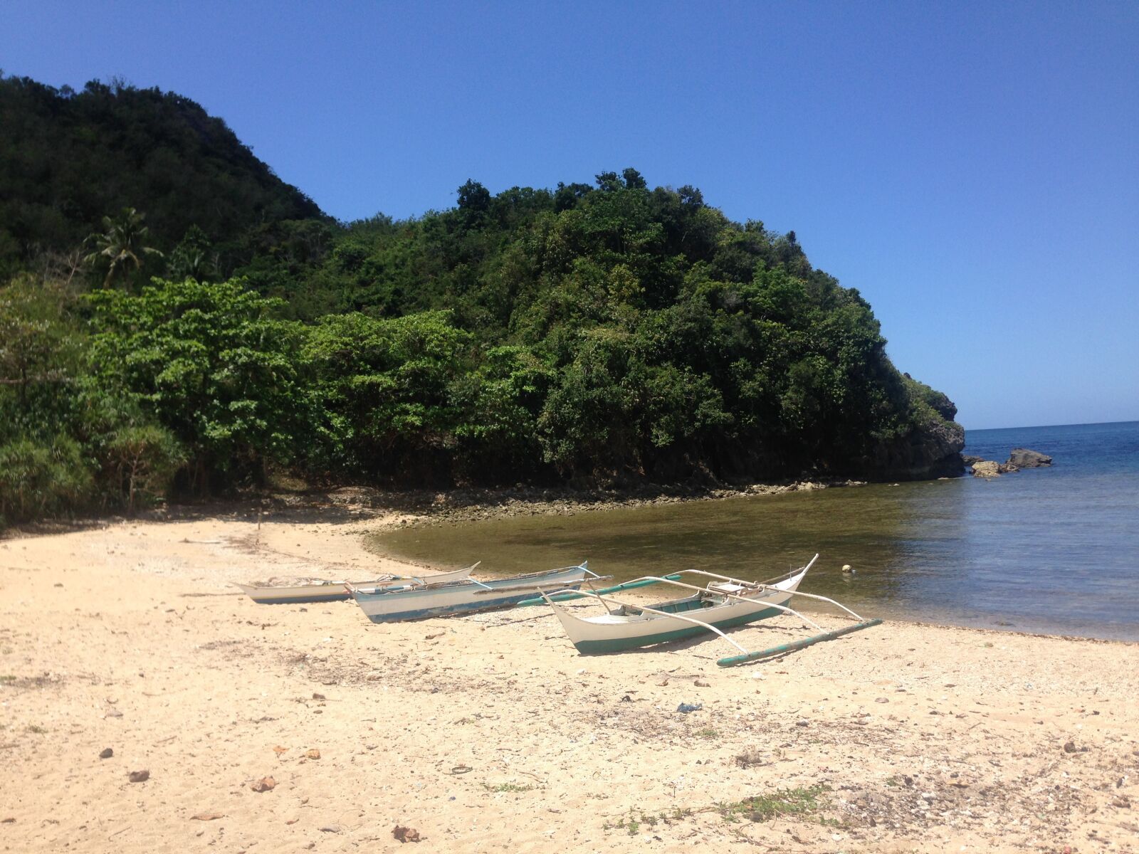 iPhone 5c back camera 4.12mm f/2.4 sample photo. Philippines, tablas, romblon photography
