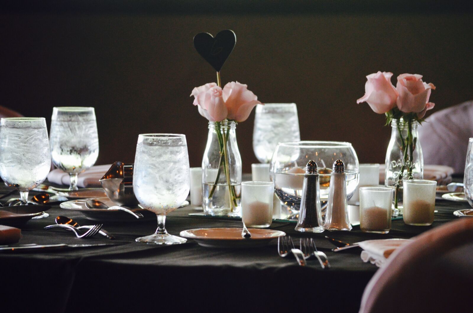 Nikon D5100 sample photo. Wedding reception, dinner, formal photography