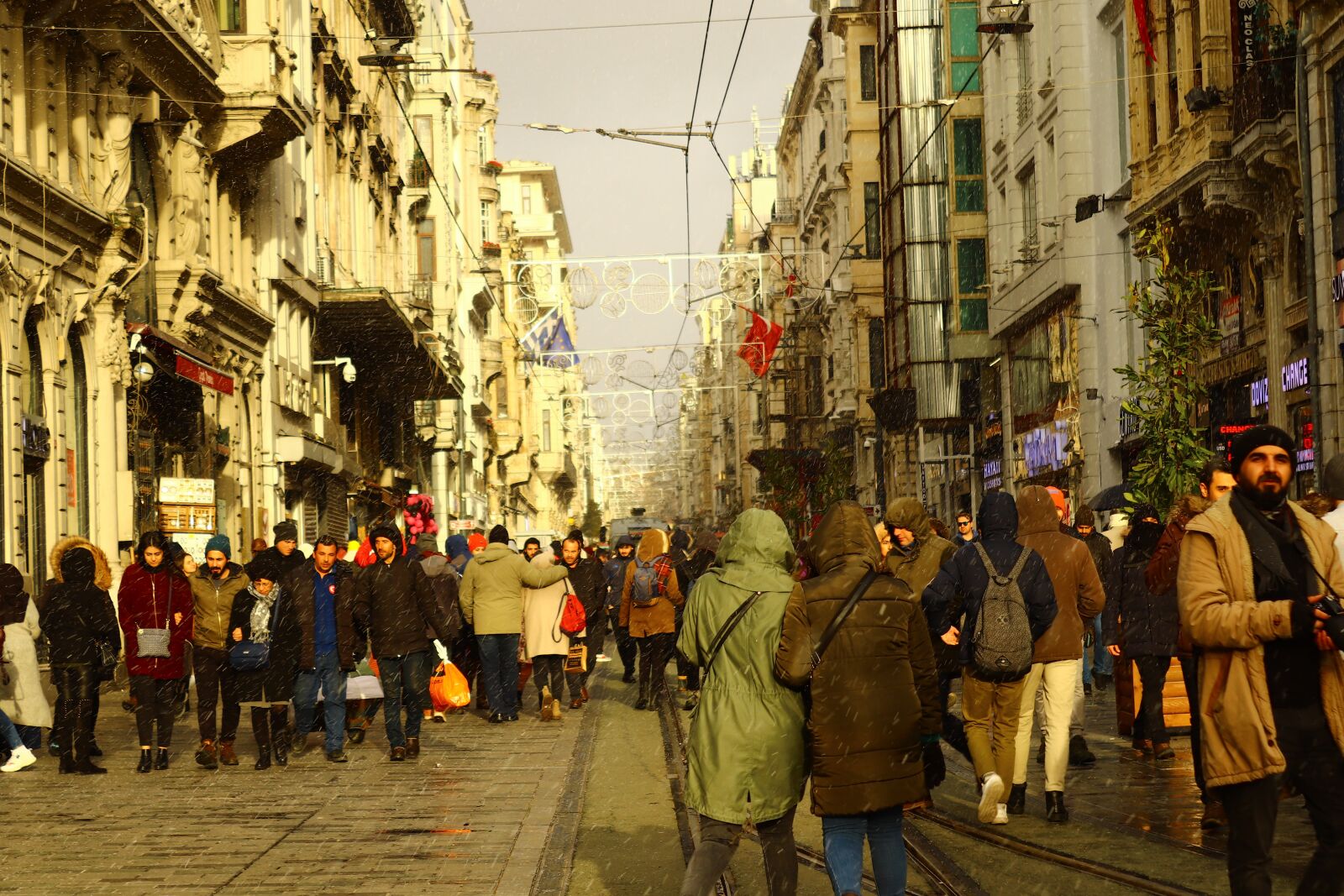 Canon EOS 200D (EOS Rebel SL2 / EOS Kiss X9) sample photo. Galata tower, beyo lu photography