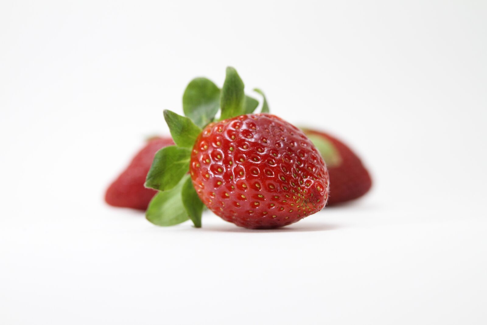 Canon EOS 7D sample photo. Strawberry, fruits, food photography