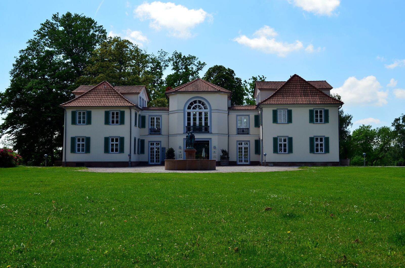 Nikon D5100 sample photo. Kassel, castle sch nfeld photography