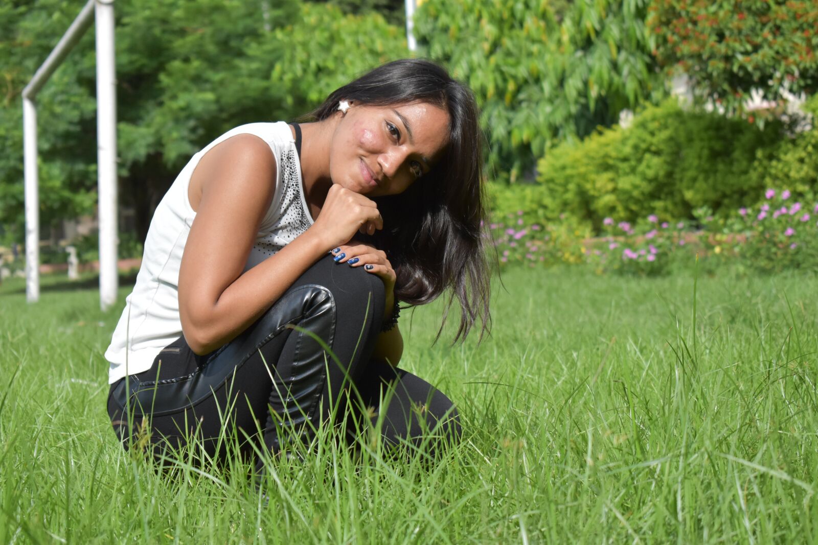 Nikon D5600 sample photo. Indian girl, stylish, poser photography