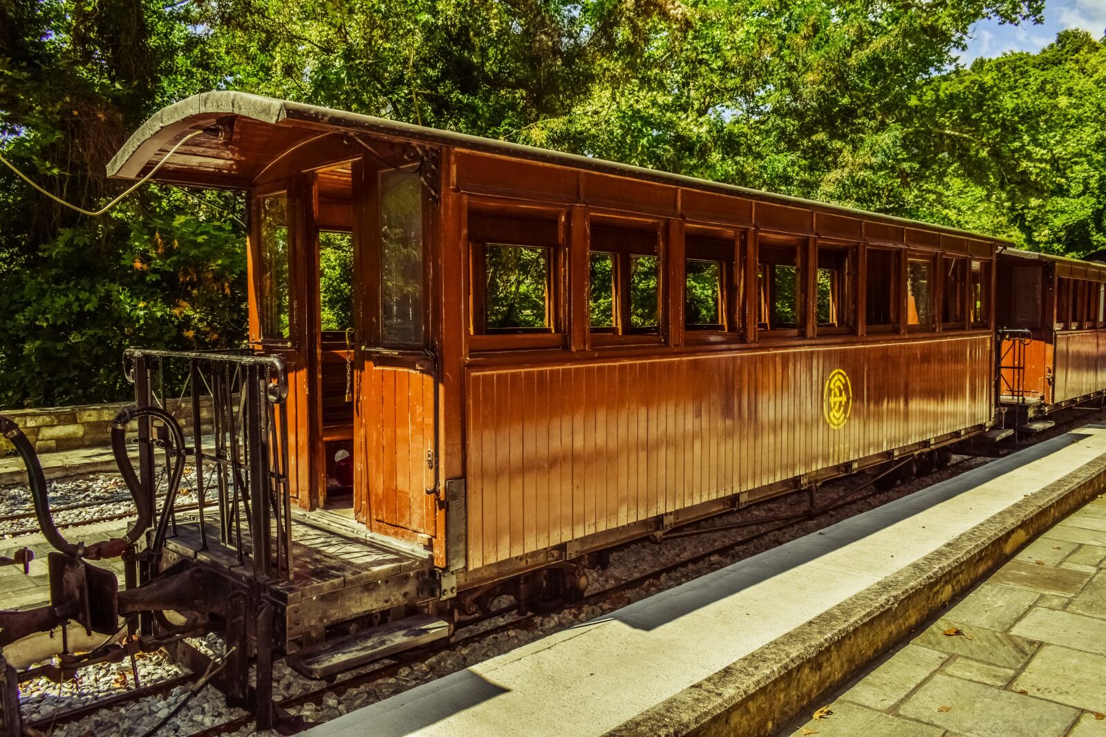 Nikon D3300 sample photo. Wagon, wooden, open photography