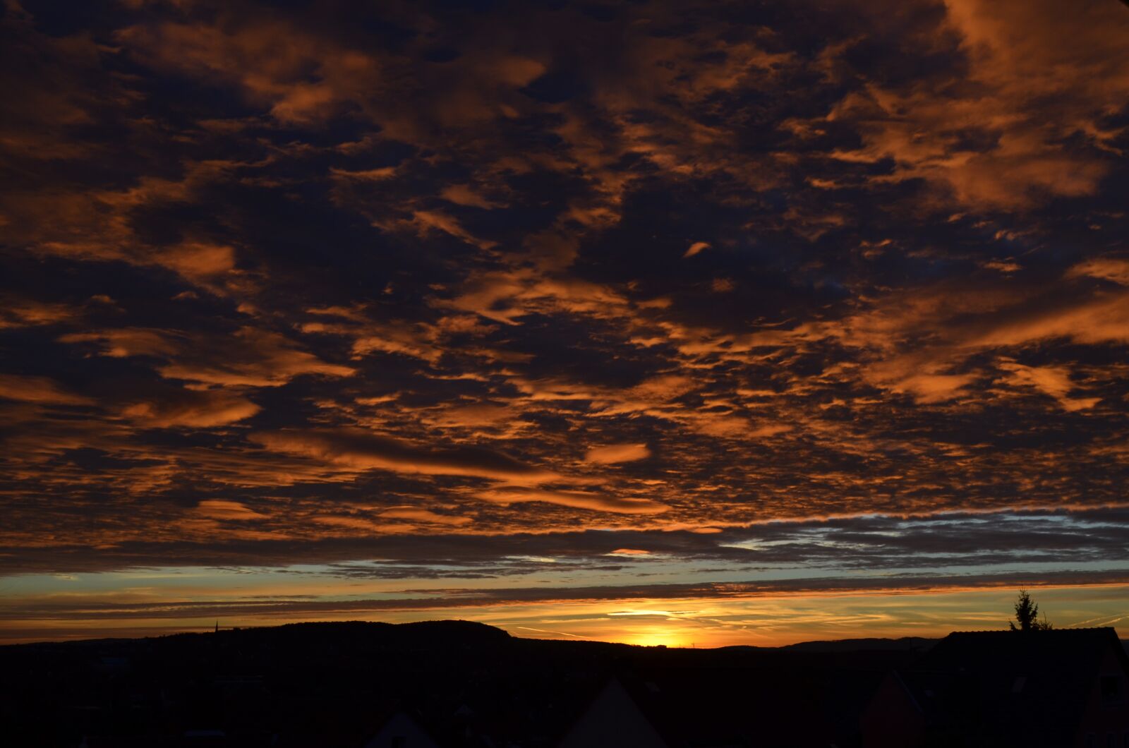 Nikon D5100 sample photo. Sunset, clouds, evening sky photography