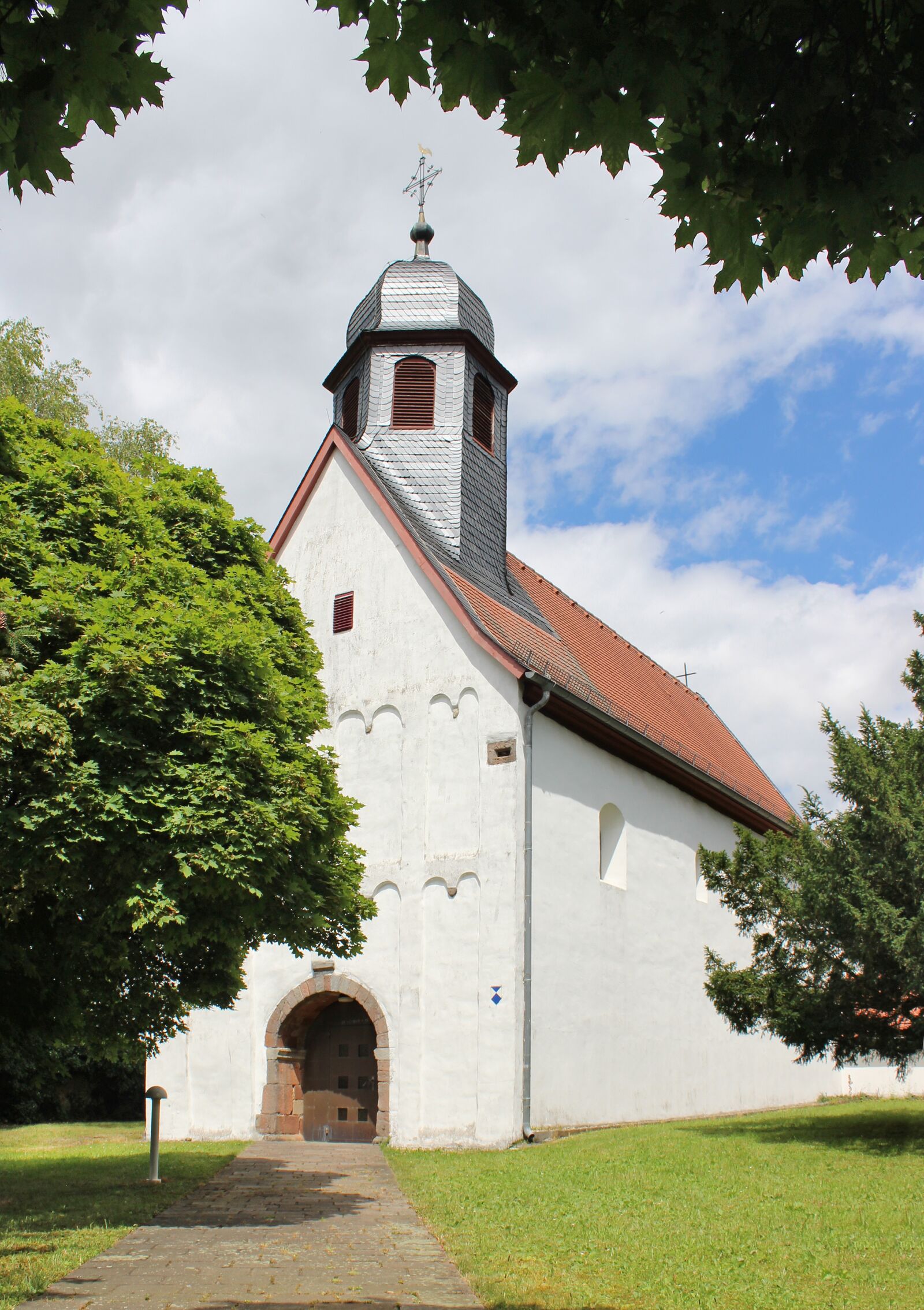 Canon EOS 600D (Rebel EOS T3i / EOS Kiss X5) sample photo. Steeple, church, building photography