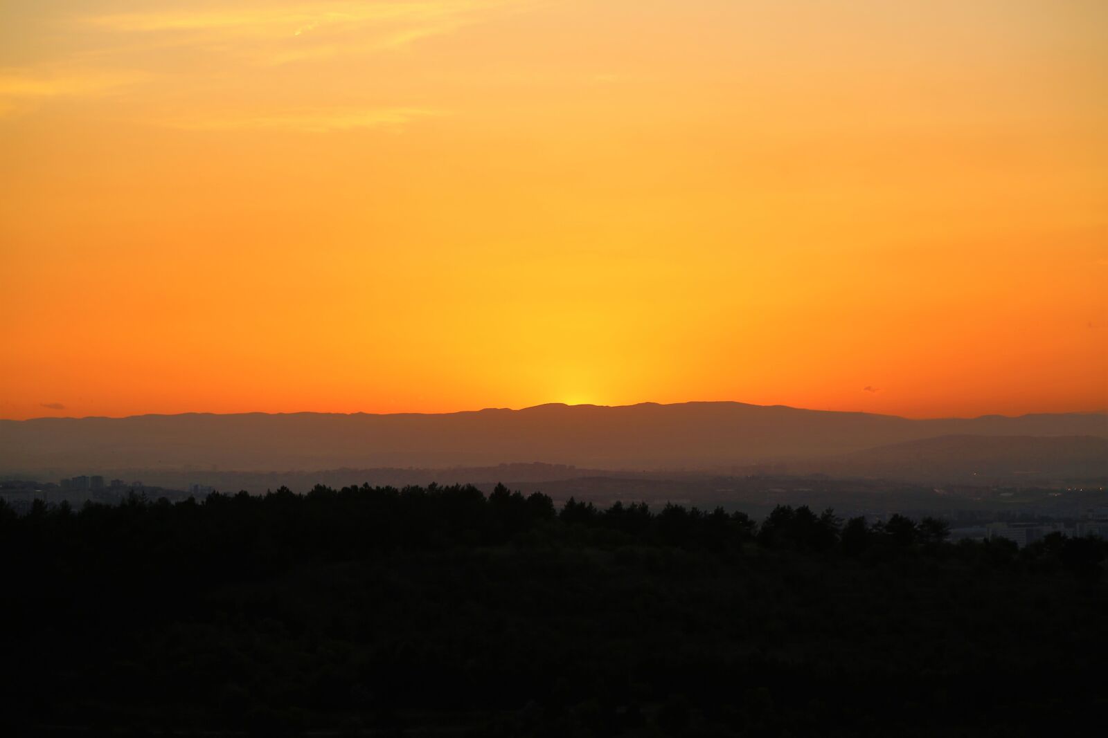 Canon EOS 5D Mark III sample photo. Dawn, in the evening photography