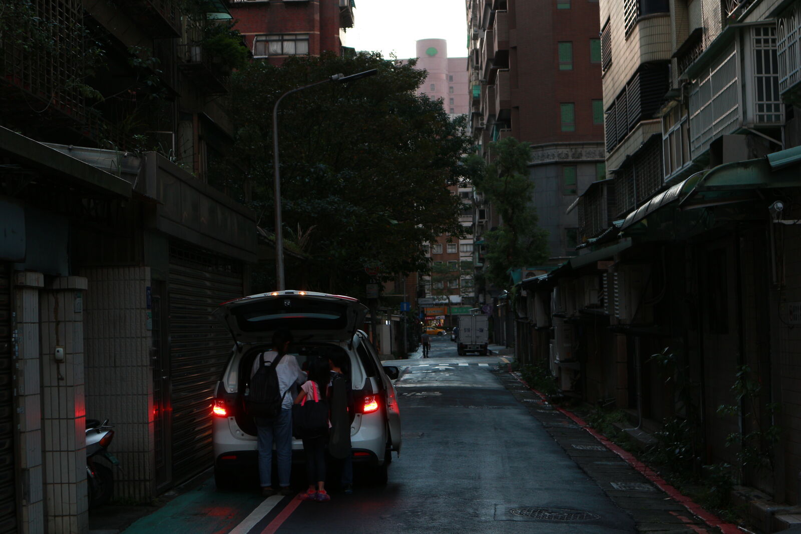 Canon EOS M sample photo