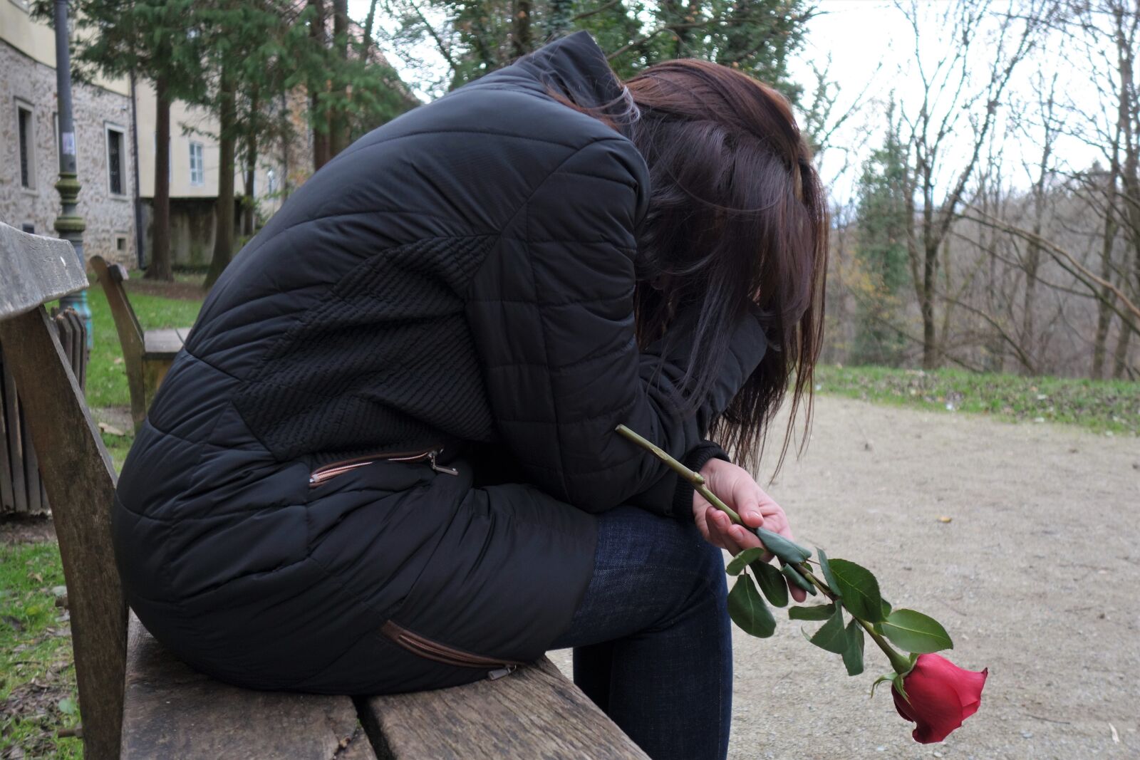 Sony Cyber-shot DSC-RX100 II sample photo. Sad girl, red rose photography