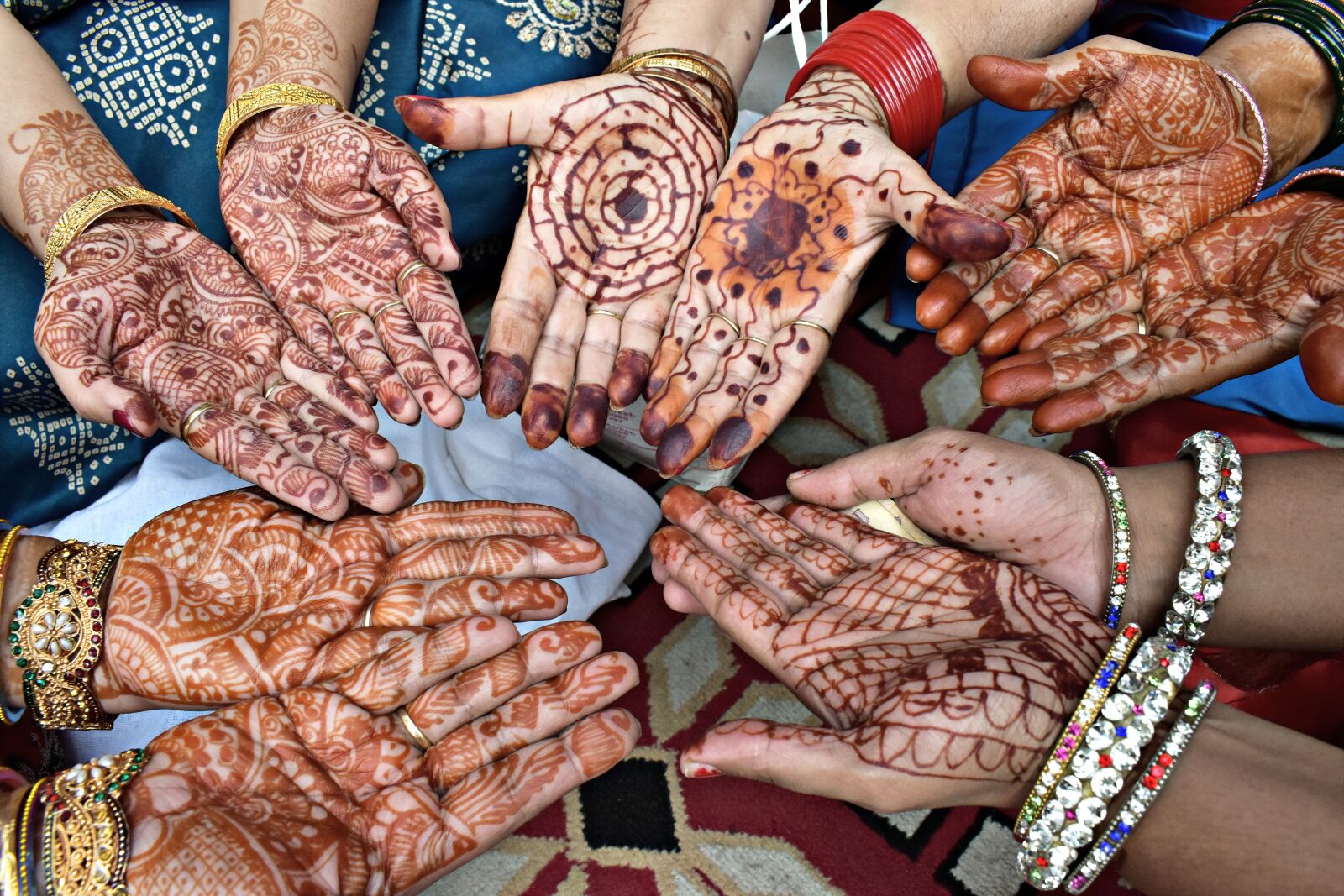 Nikon D5600 sample photo. Mehndi, hands, bangles photography