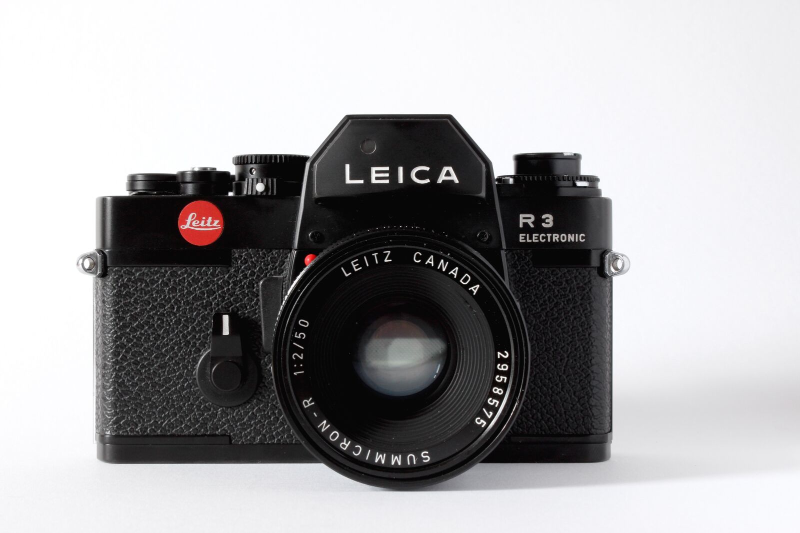 Canon EOS 600D (Rebel EOS T3i / EOS Kiss X5) sample photo. Analog, camera, leica photography