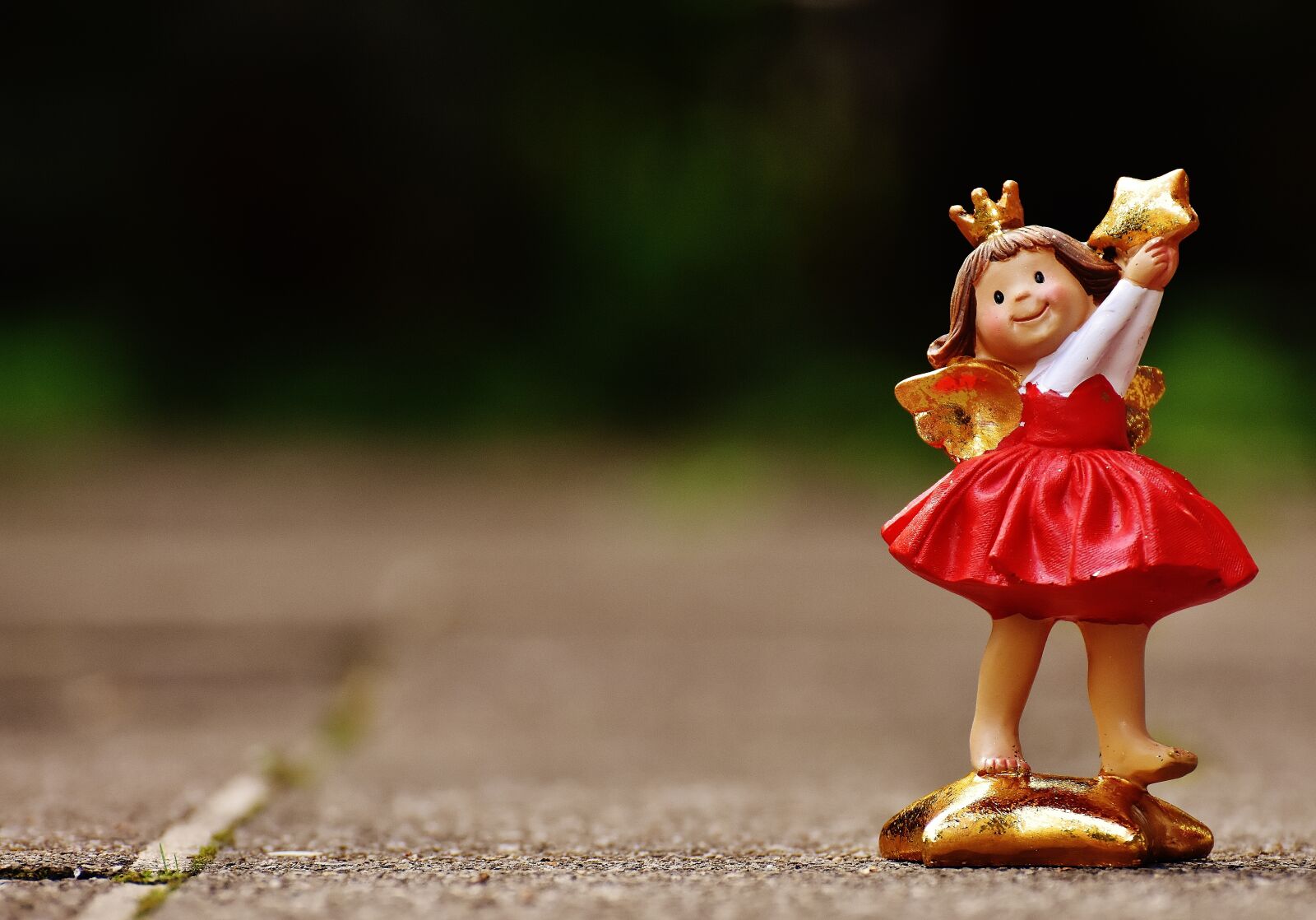 Nikon D7200 sample photo. Schutzengelchen, angel, figure photography