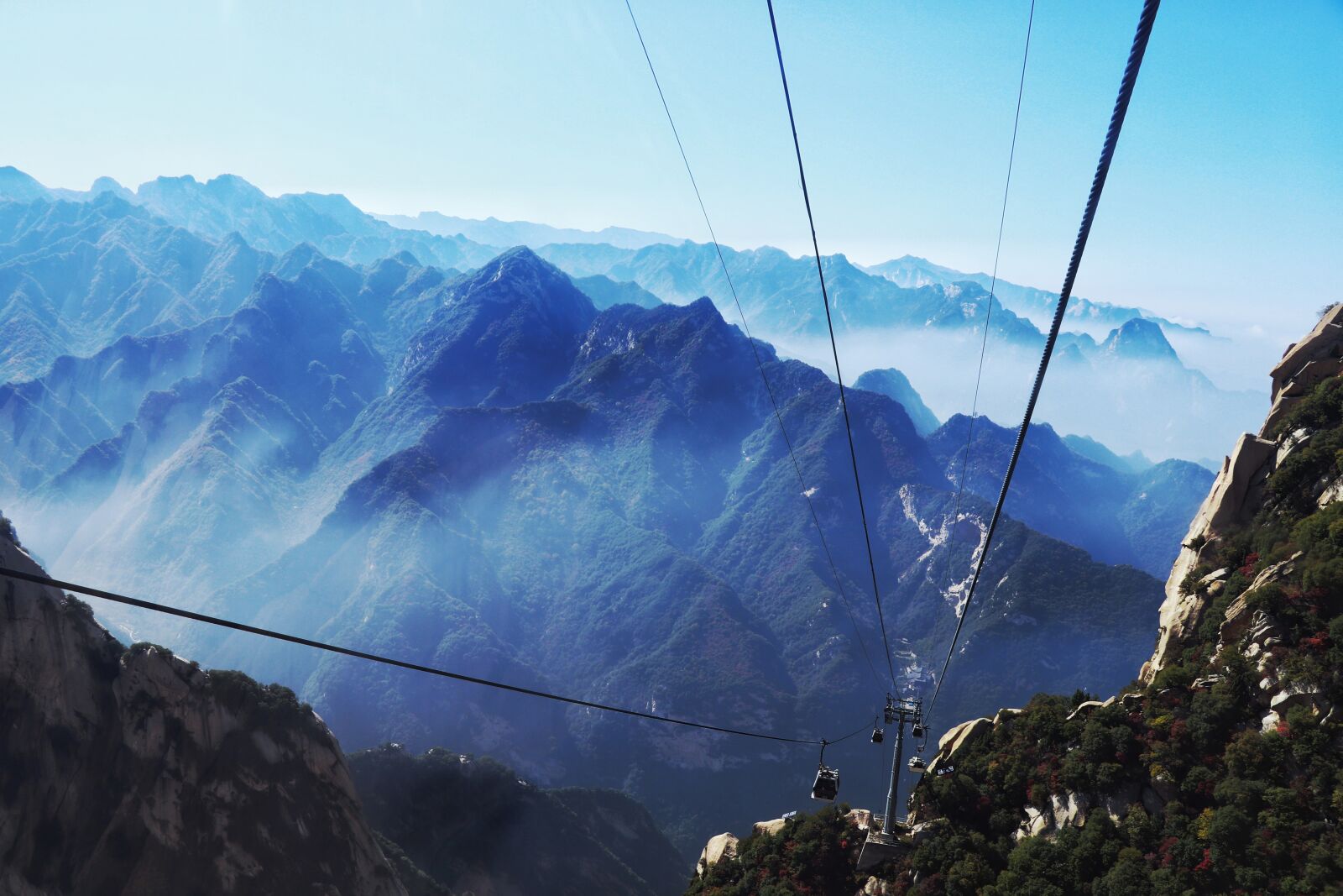 Canon EF-S 18-135mm F3.5-5.6 IS USM sample photo. China, shaanxi province, pinus photography