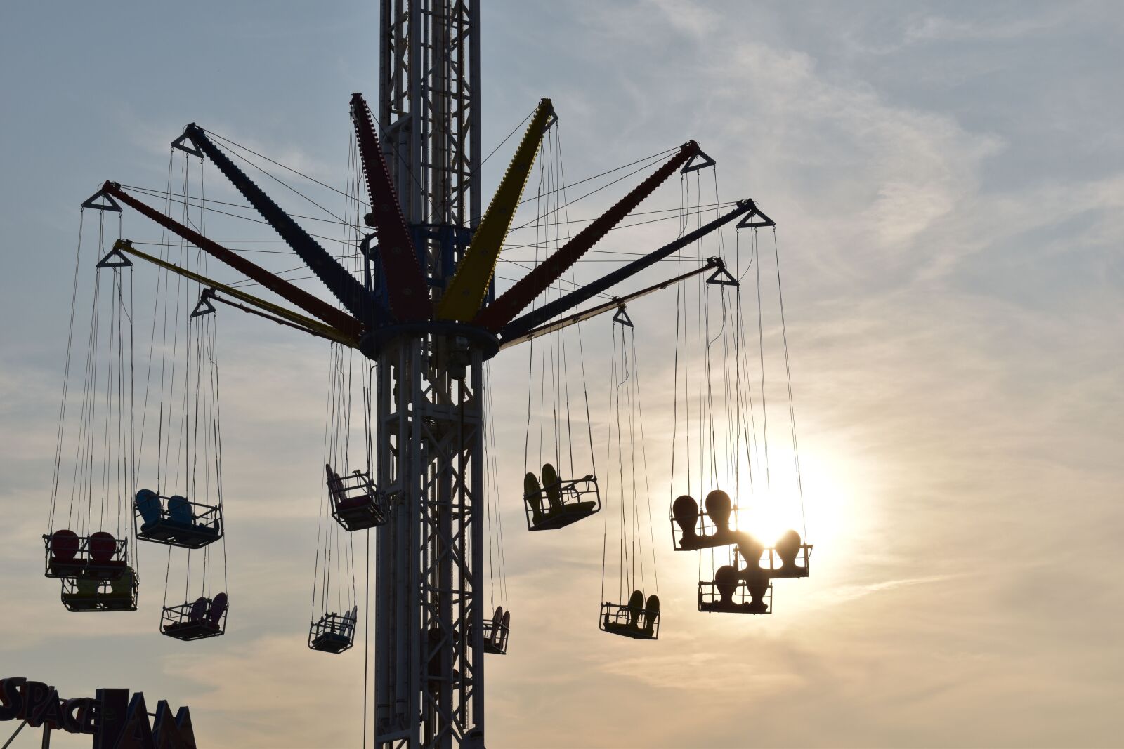 Nikon D3500 sample photo. Funfair, spacejam, space jam photography