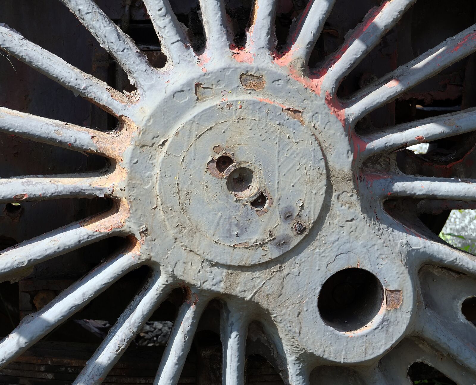 Panasonic Lumix DC-G9 sample photo. Wheel hub, pinion, steam photography