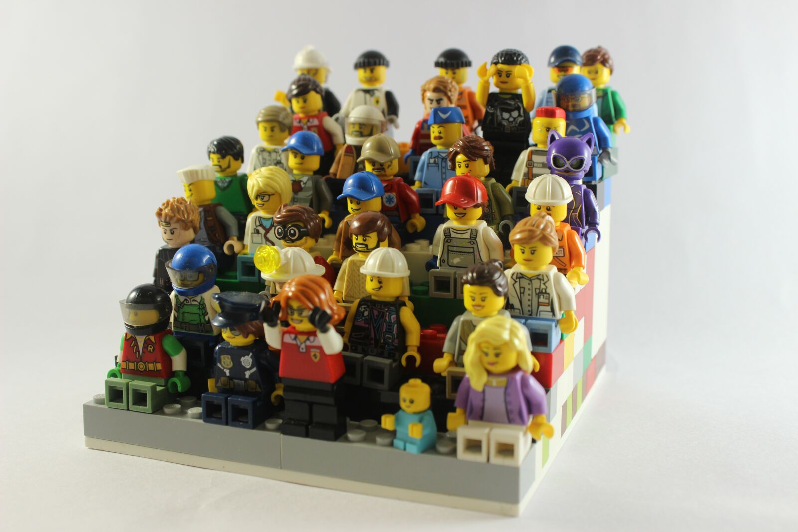 Canon EOS 600D (Rebel EOS T3i / EOS Kiss X5) sample photo. Toys, children toy, lego photography