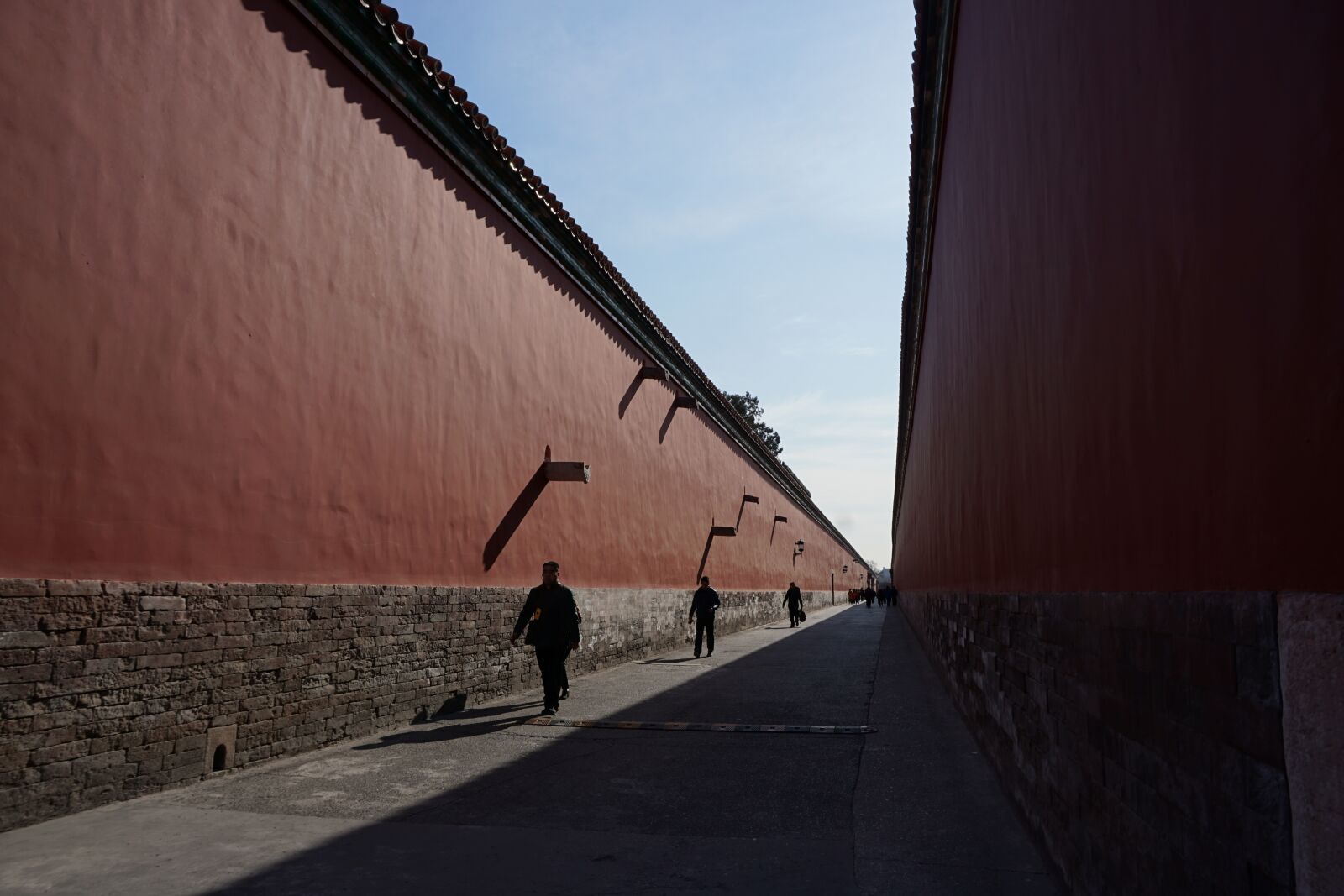 Sony a5100 sample photo. Forbidden city, corridor, perspective photography