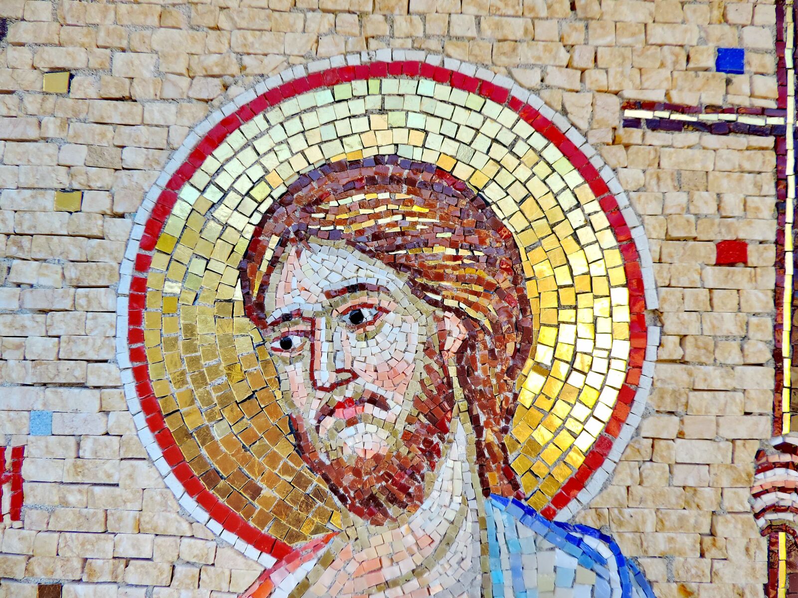 Nikon Coolpix P520 sample photo. Colorful, art, mosaic, wall photography