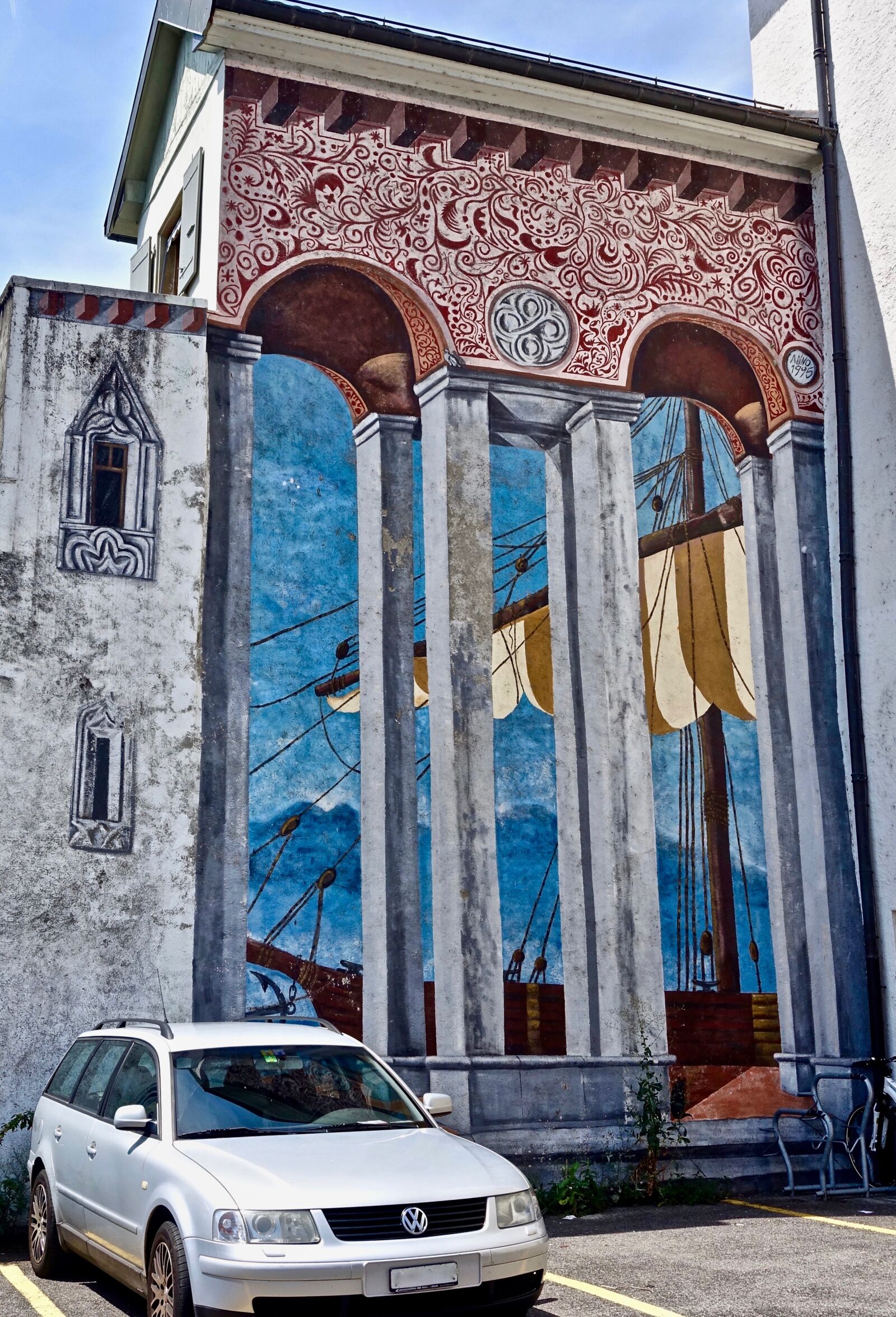 Sony Cyber-shot DSC-RX100 III sample photo. Mural, decoration, facade photography
