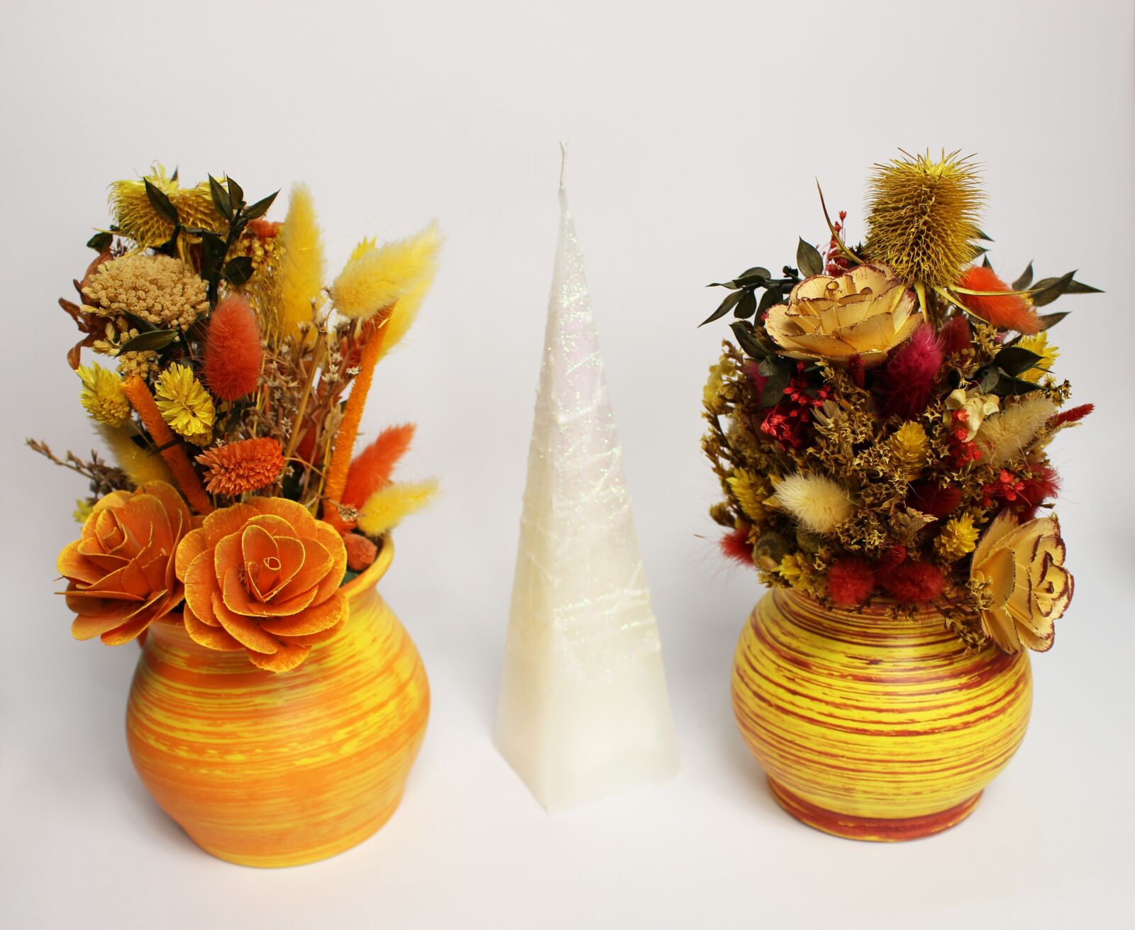 Canon EOS 100D (EOS Rebel SL1 / EOS Kiss X7) sample photo. Decoration, dried grasses, ceramics photography