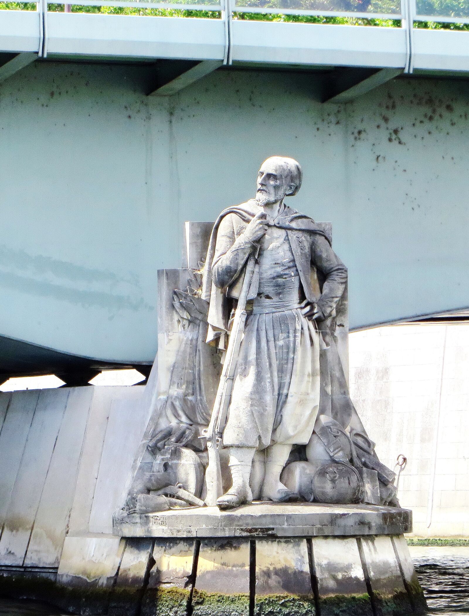 Canon PowerShot SX270 HS sample photo. Paris, zouave, statue photography