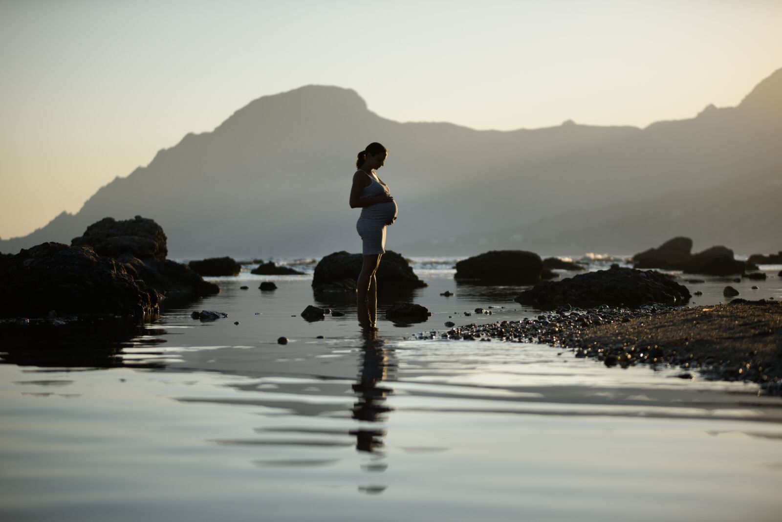 Nikon D810 sample photo. Pregnant, water, woman photography