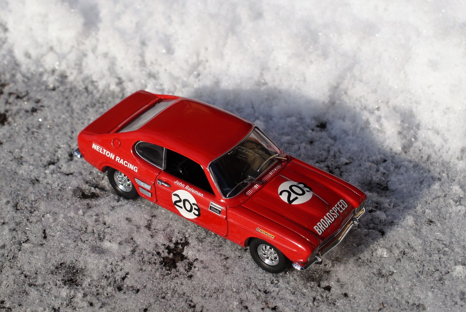 Sony DT 18-70mm F3.5-5.6 sample photo. Model car, auto, ford photography