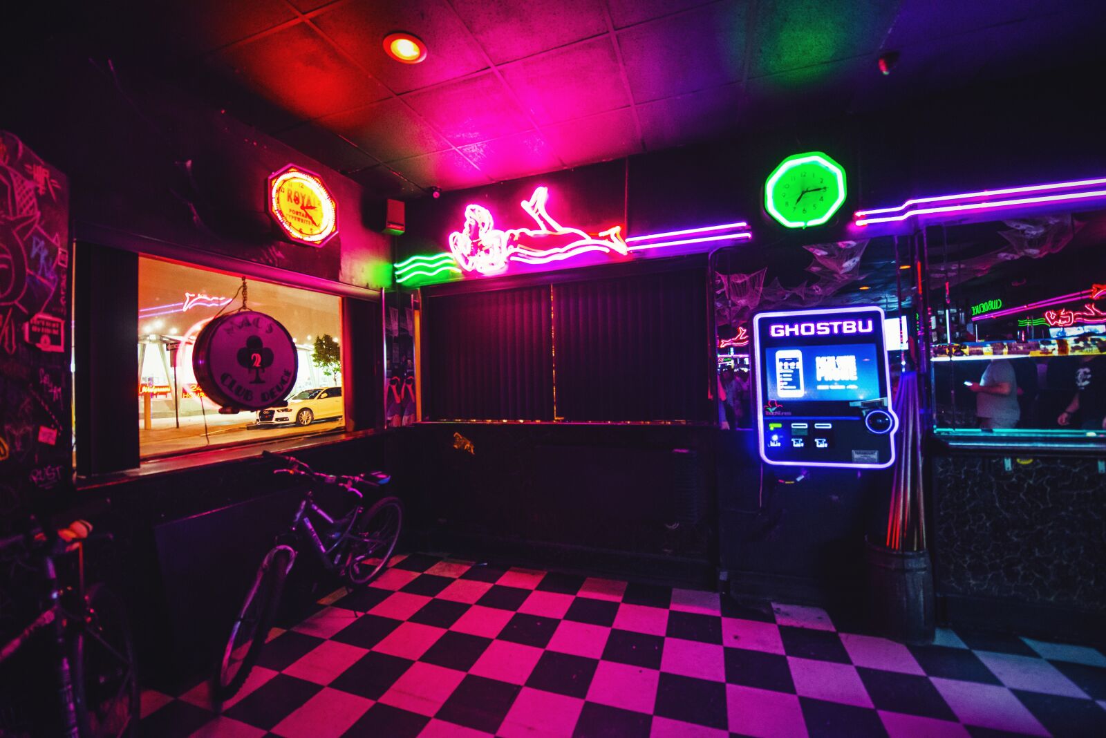 Nikon D800 sample photo. Bar, drinks, alcohol photography