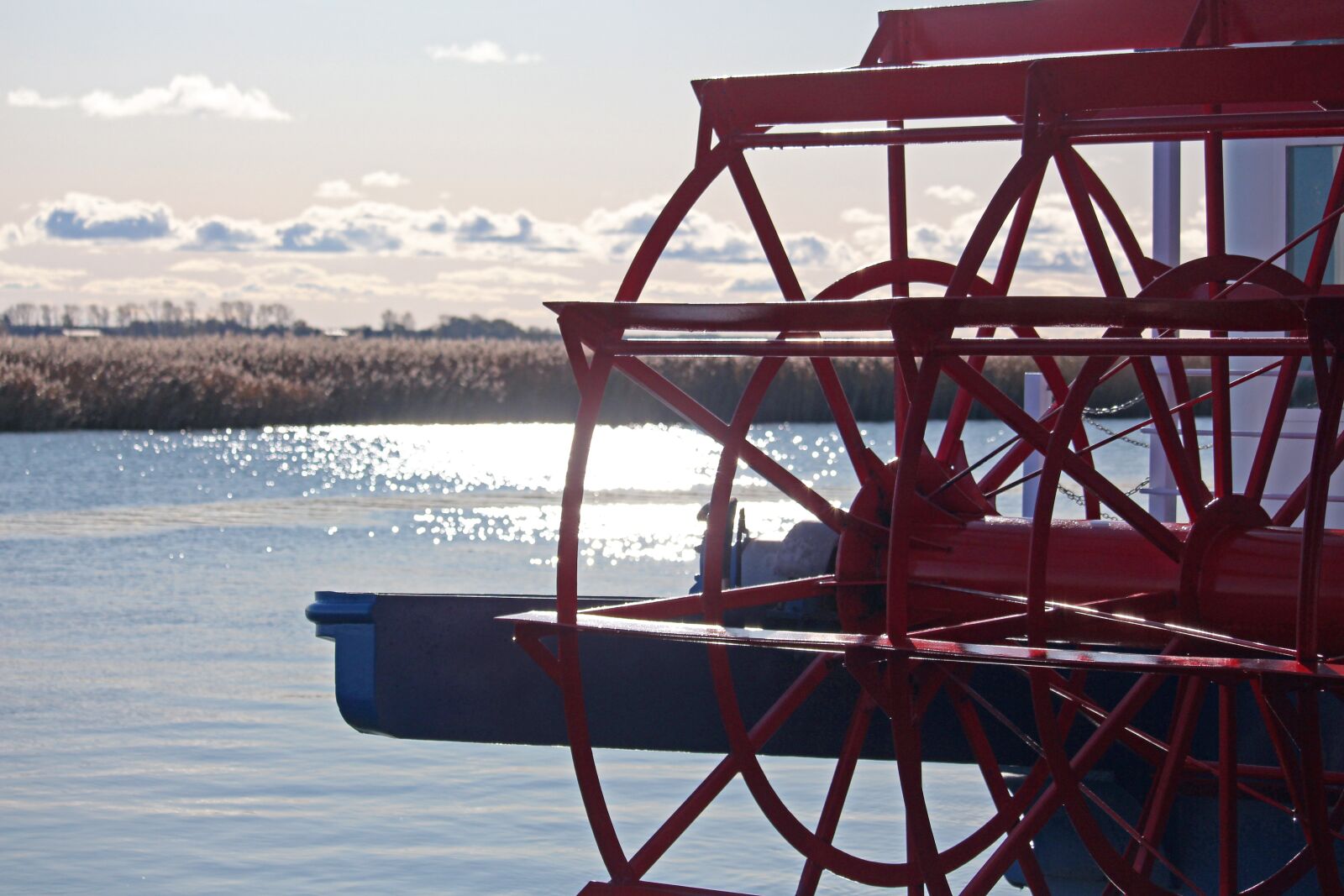Canon EF-S 55-250mm F4-5.6 IS STM sample photo. Paddle steamer, ship, steamboat photography