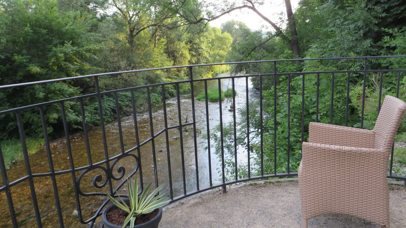 Canon PowerShot SX270 HS sample photo. Relax, river, hotel photography