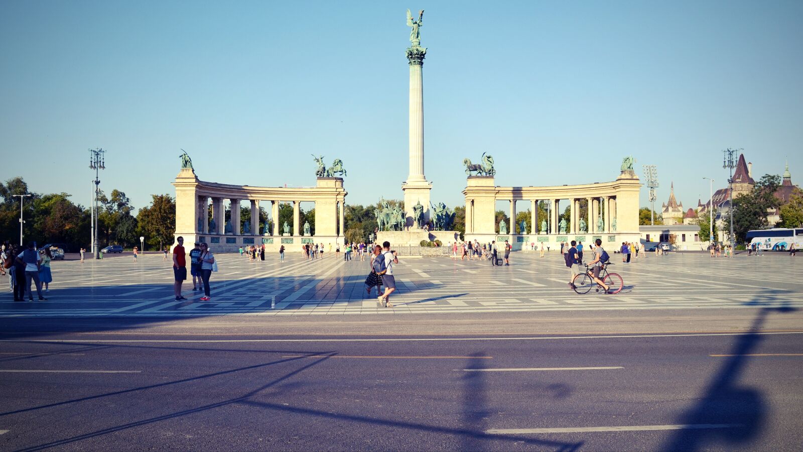 Nikon D5100 sample photo. Landscape, urban, budapest photography