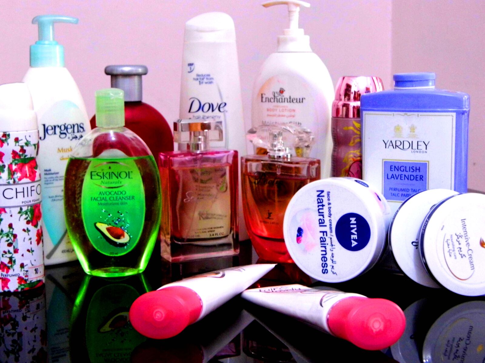 Benq GH600 sample photo. Beauty, cosmetics, makeup photography