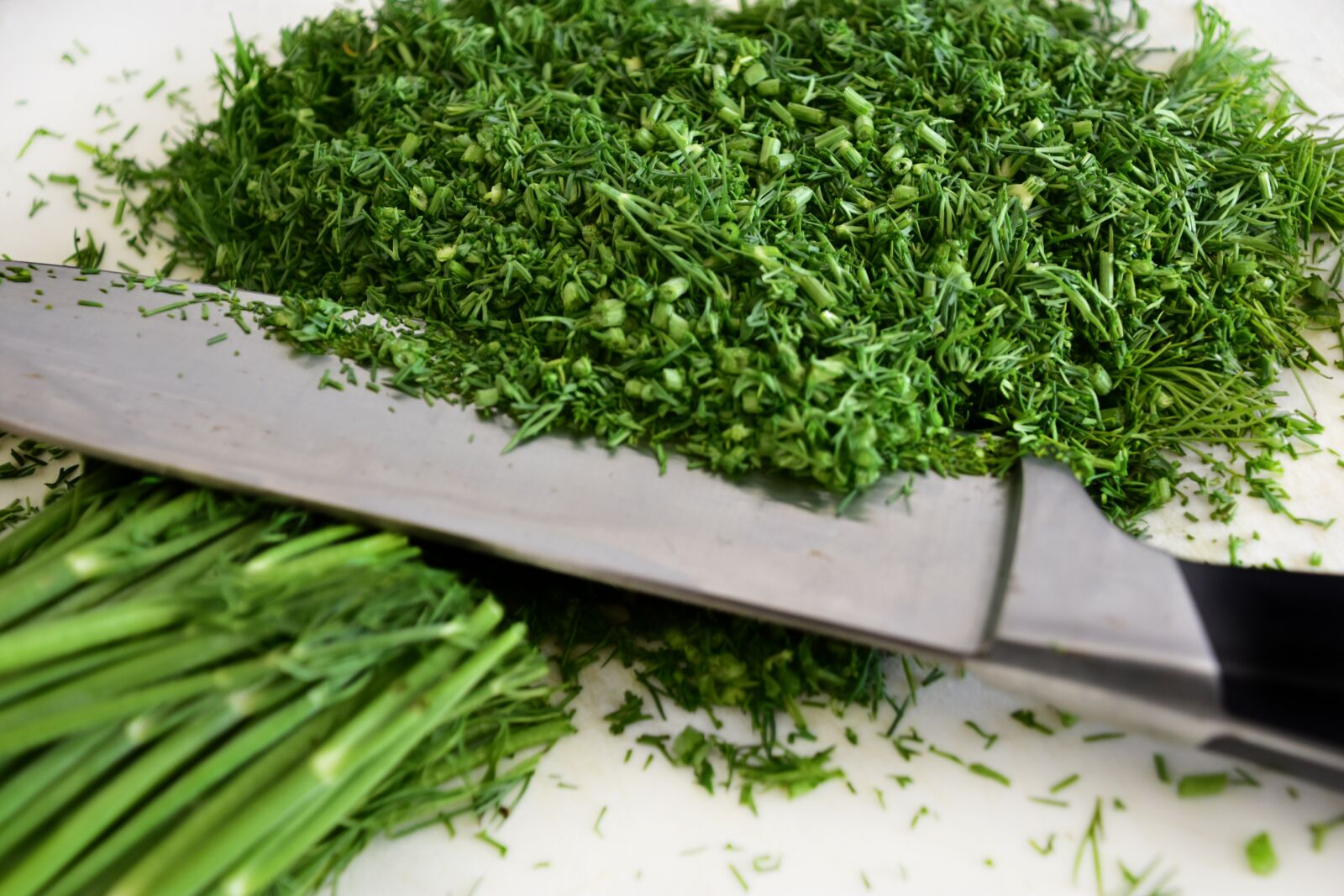 Nikon D3400 sample photo. Knife, greens, kitchen photography