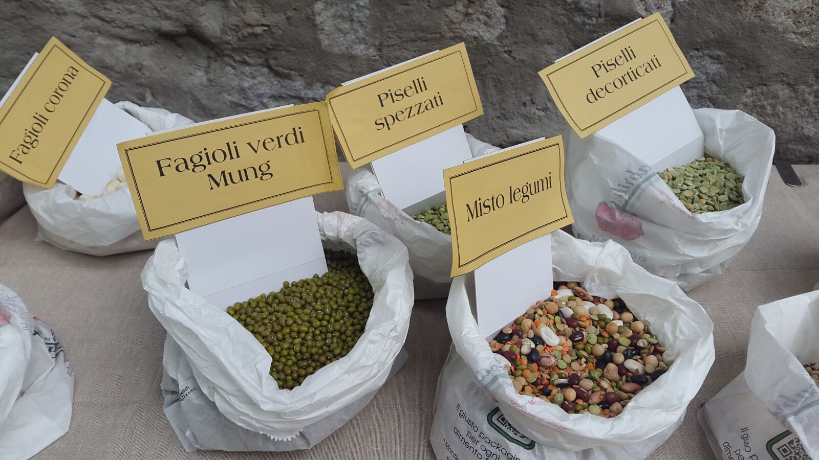 Samsung Galaxy Alpha sample photo. Legumes, chickpeas, lentils photography