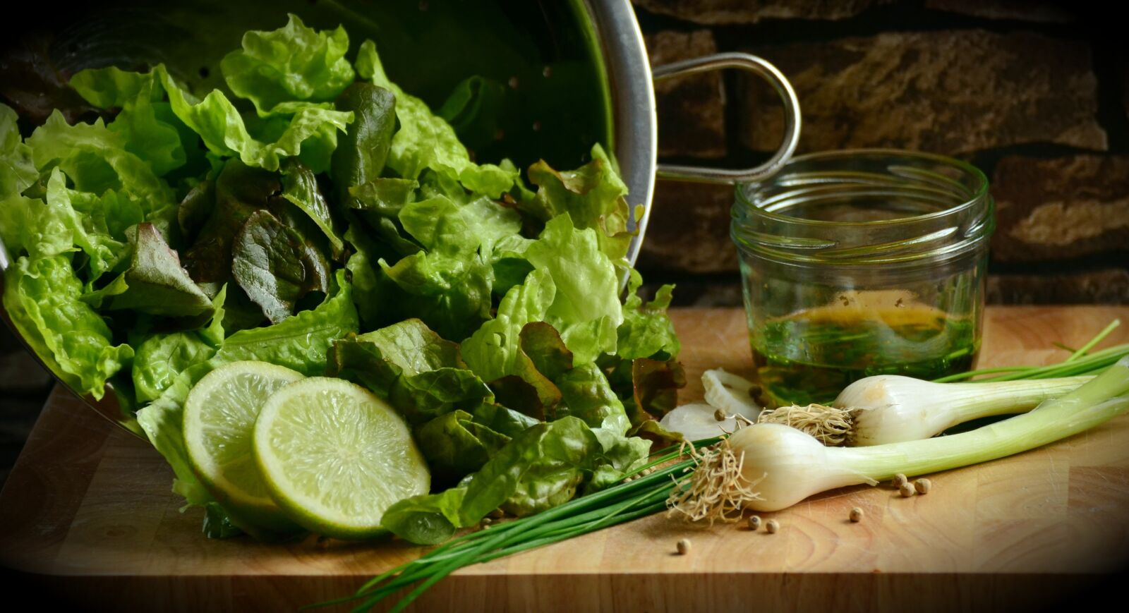 Nikon D5100 sample photo. Green salad, plucking salad photography