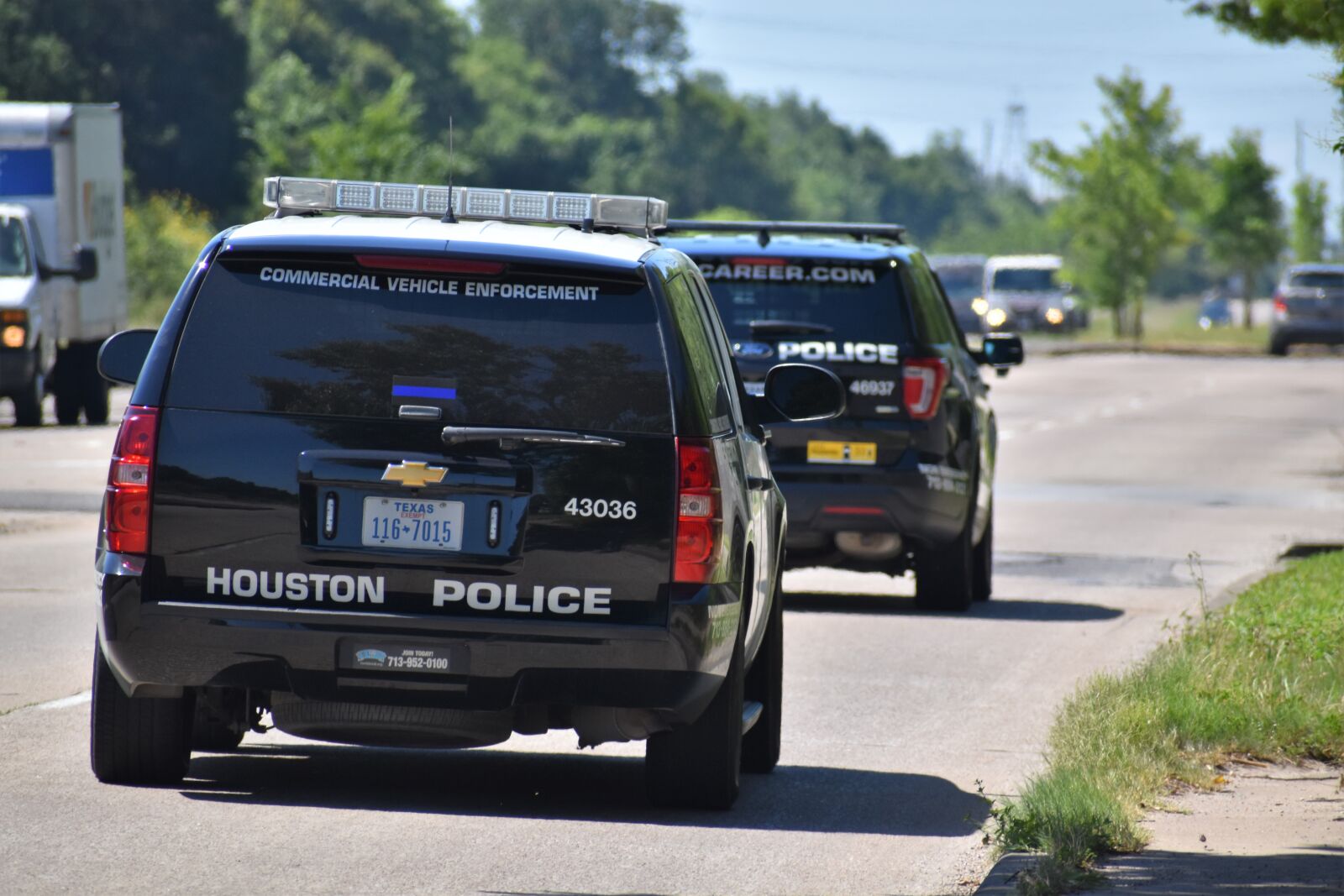 Nikon D3500 sample photo. Hpd, police, drive by photography