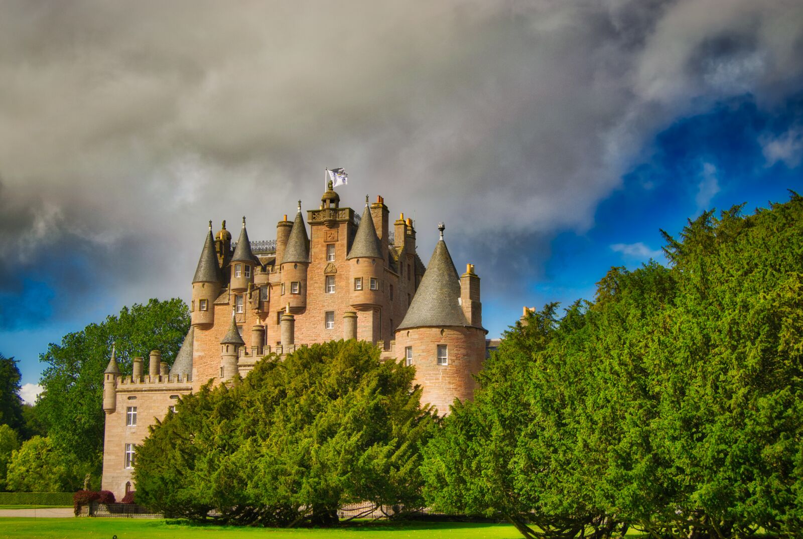 Nikon D5300 sample photo. Castle, scotland, park photography