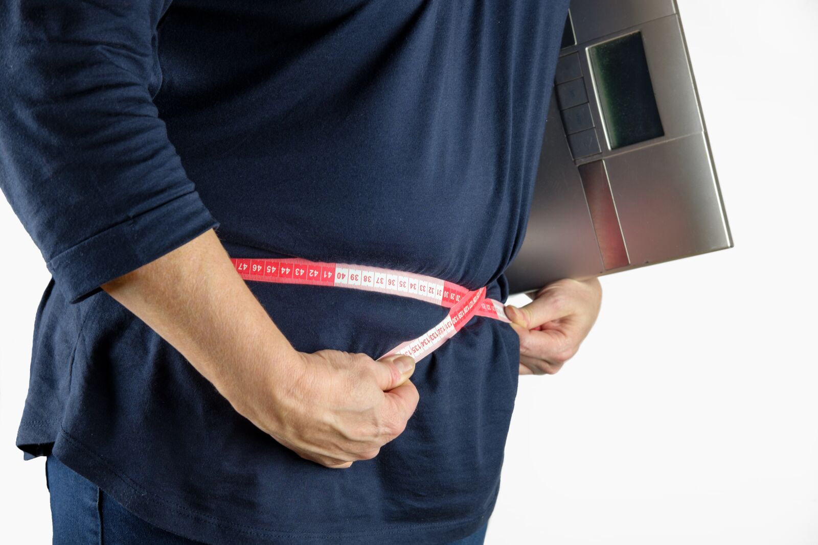 Fujifilm X-T2 + Fujifilm XF 35mm F2 R WR sample photo. Tape measure, measure, thick photography