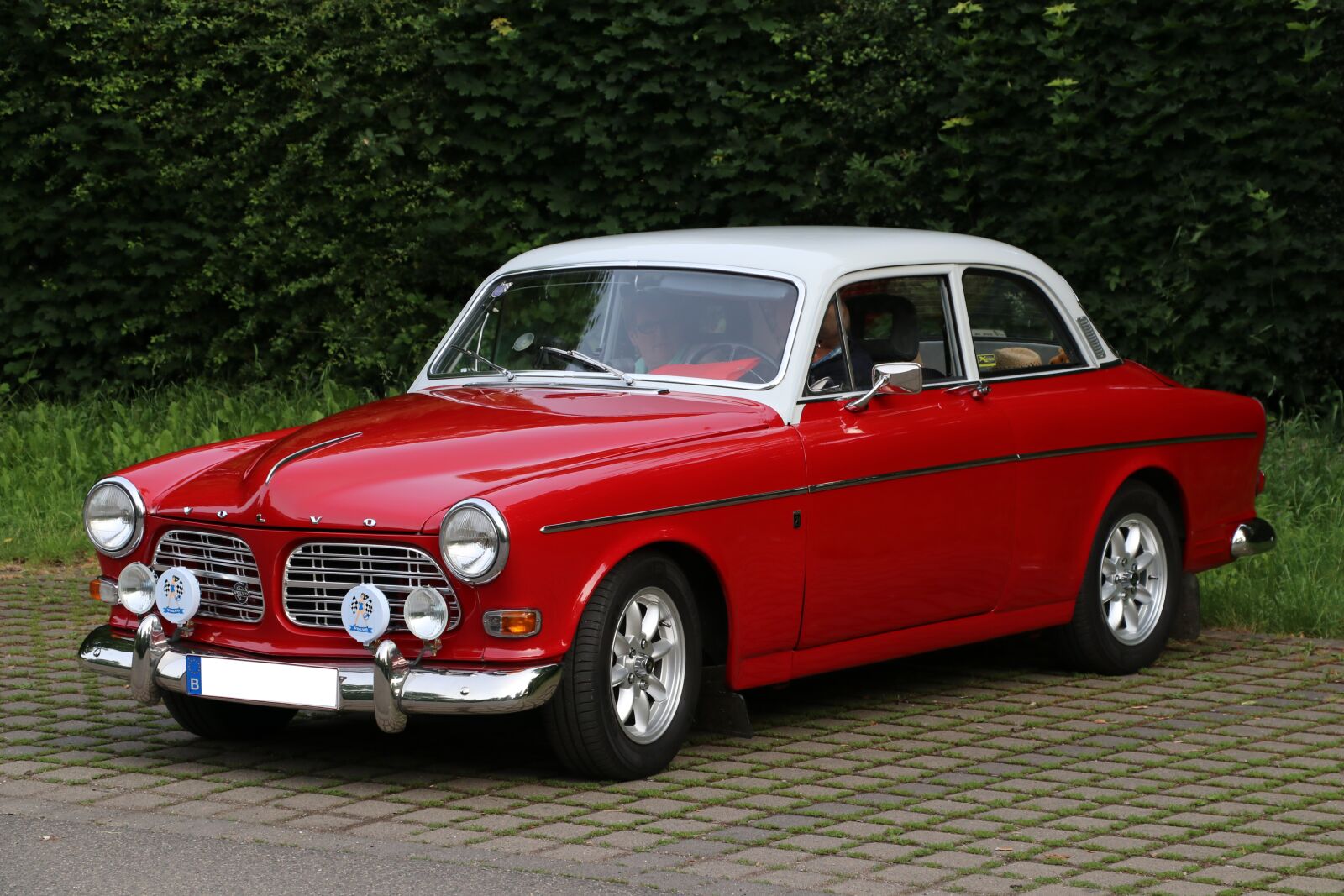 Canon EOS 80D sample photo. Auto, oldtimer, volvo photography