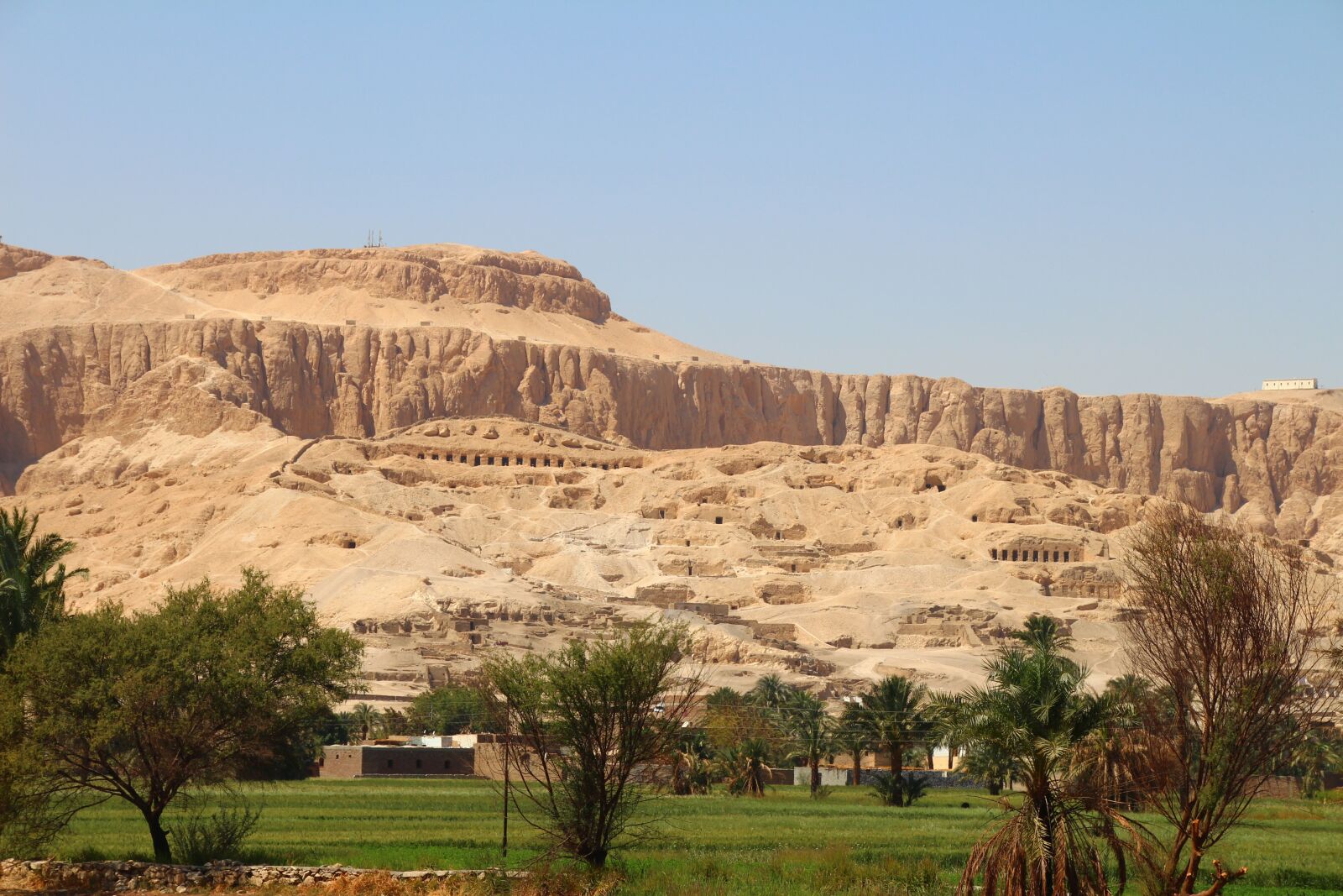Canon EOS 700D (EOS Rebel T5i / EOS Kiss X7i) sample photo. Valley of the kings photography