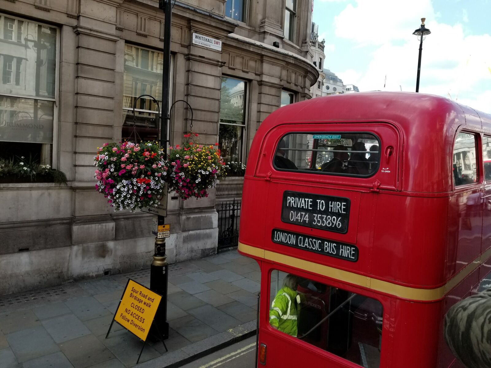 Samsung Galaxy S8+ sample photo. Street, tourism, city photography