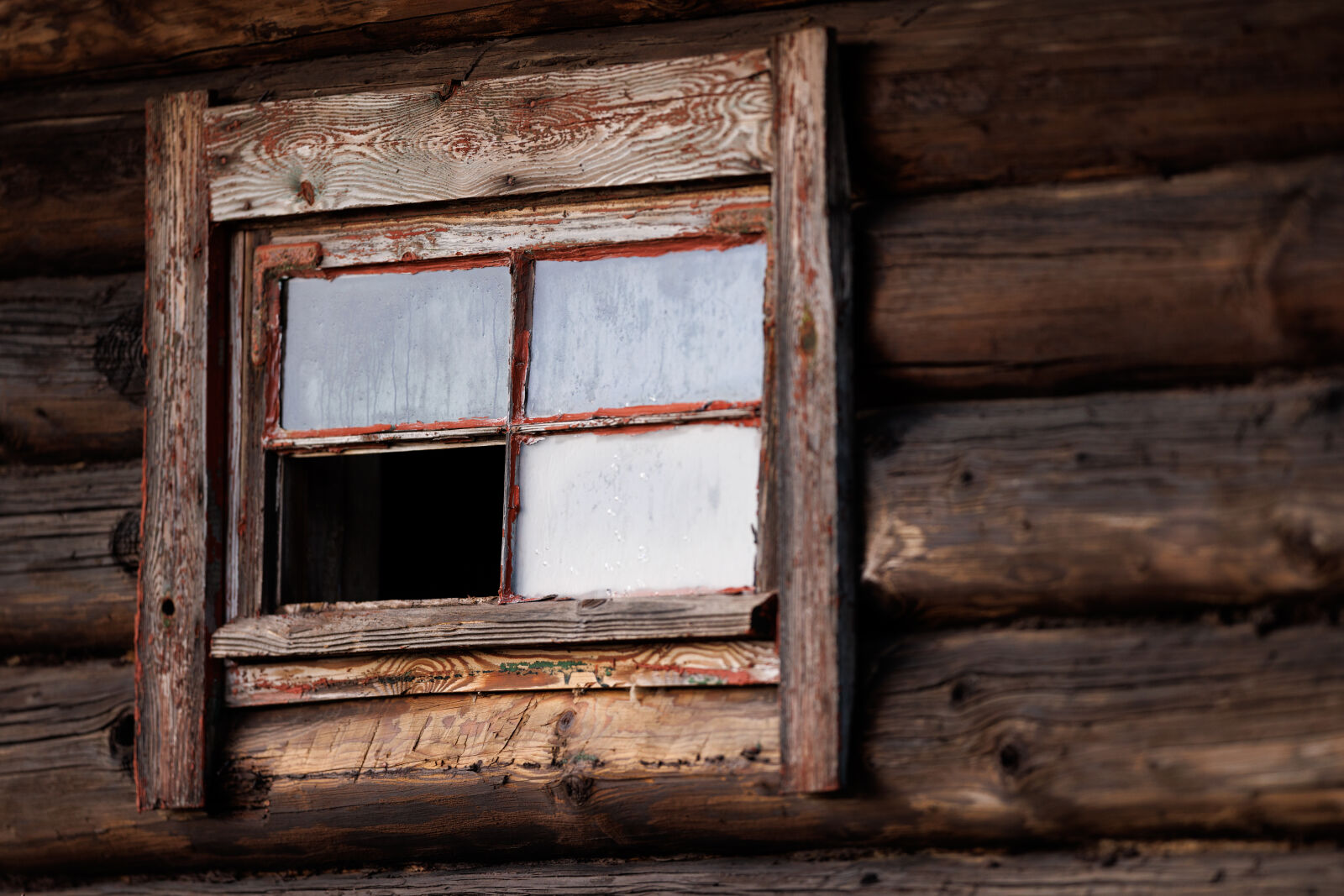Canon RF 400mm F2.8L IS USM sample photo. Window of the past photography