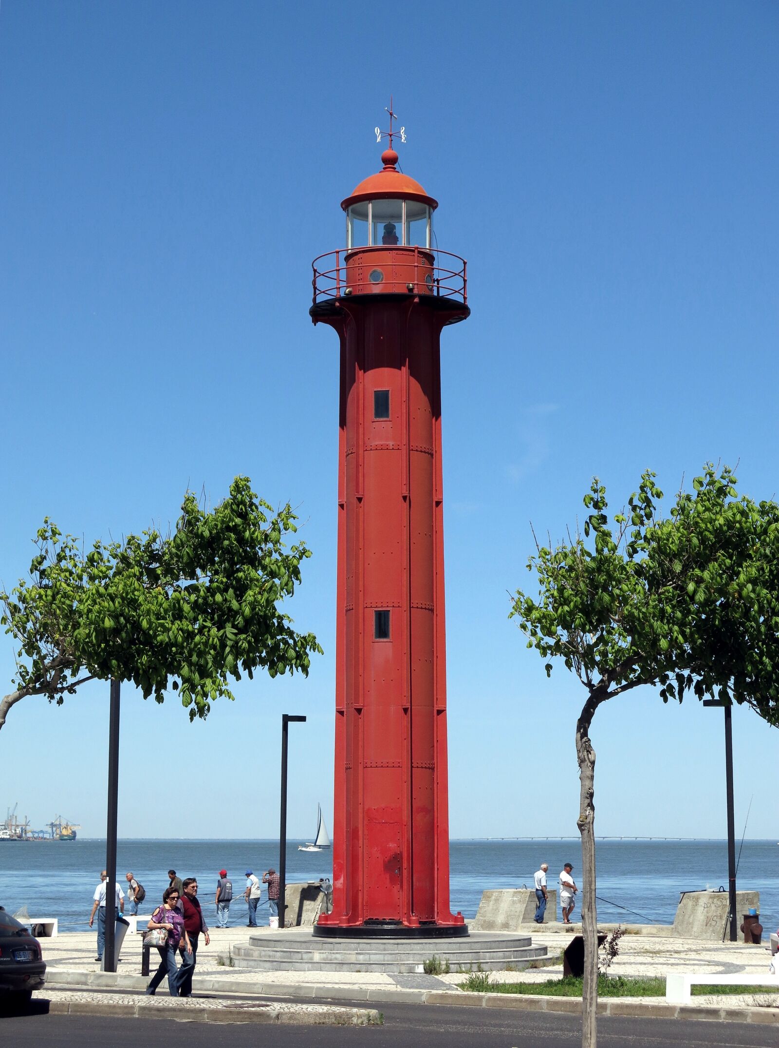 Canon PowerShot G15 sample photo. Lighthouse, lisbon, sea photography