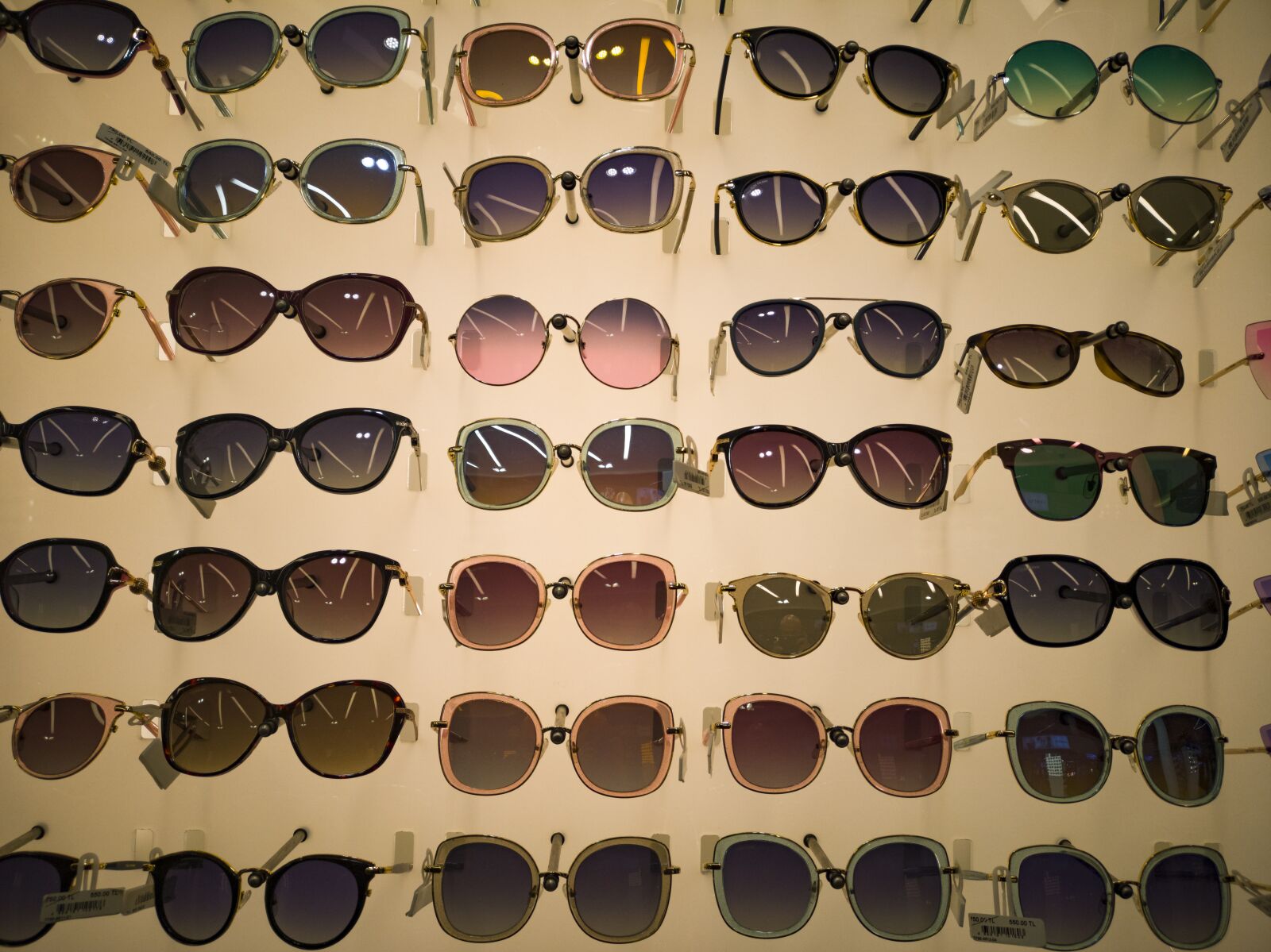HUAWEI CLT-L09 sample photo. Sunglasses, summer, solar photography