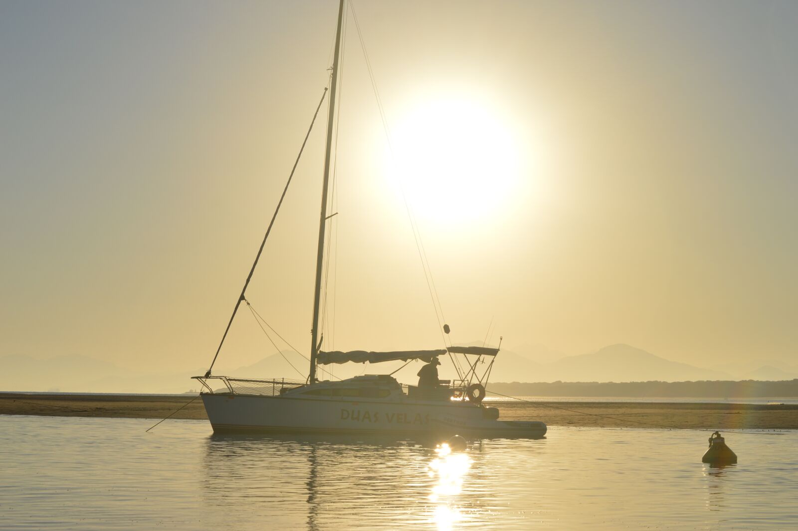 Nikon D3200 sample photo. Boat, beach, sunset photography