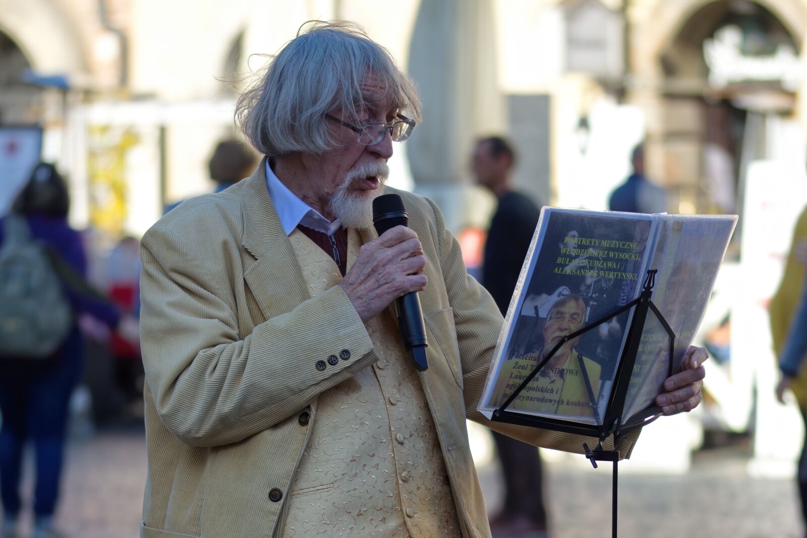 Nikon D5100 sample photo. The elderly man, old photography