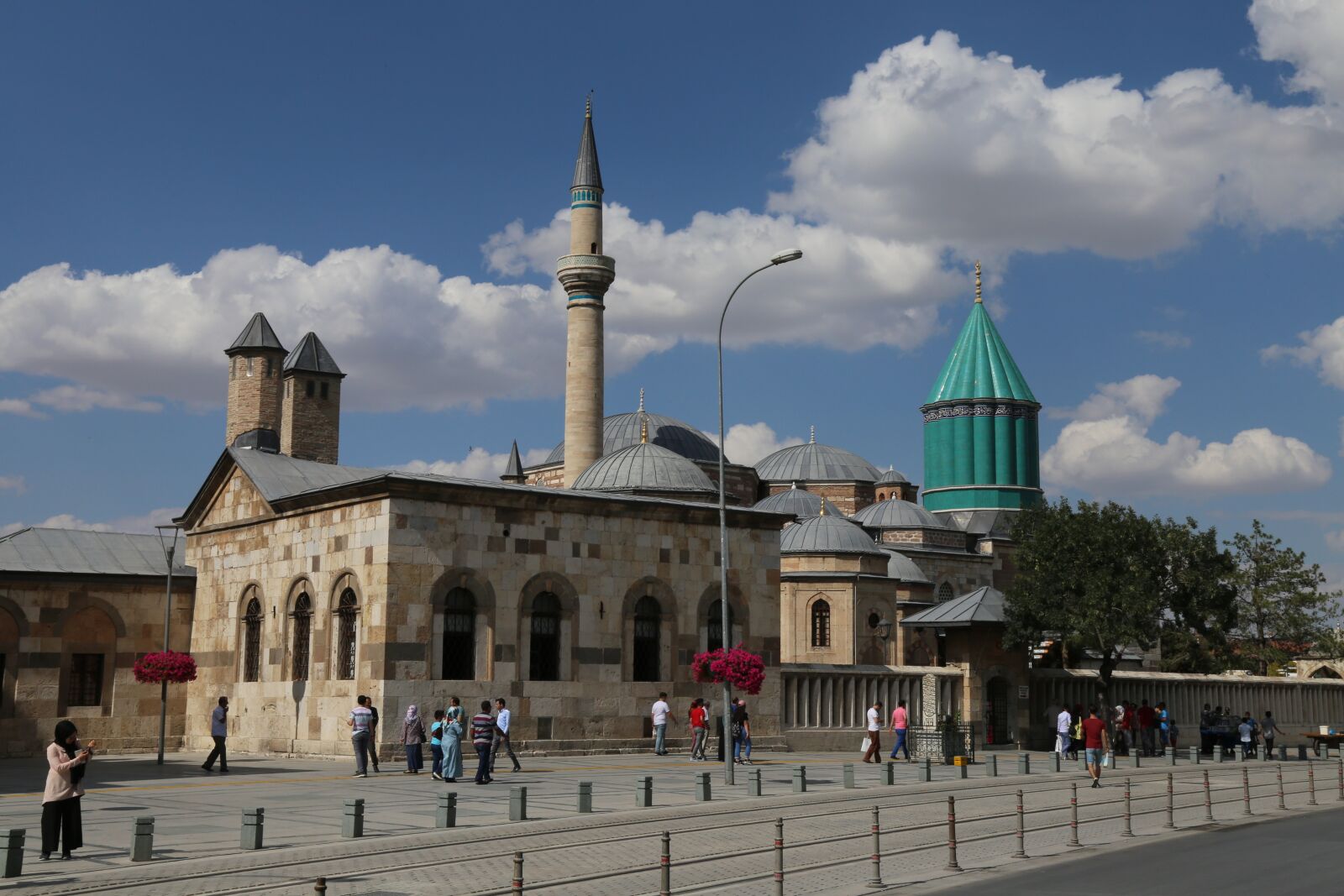 Canon EOS 6D + Canon EF 24-105mm F4L IS USM sample photo. Mevlana, konya, cami photography